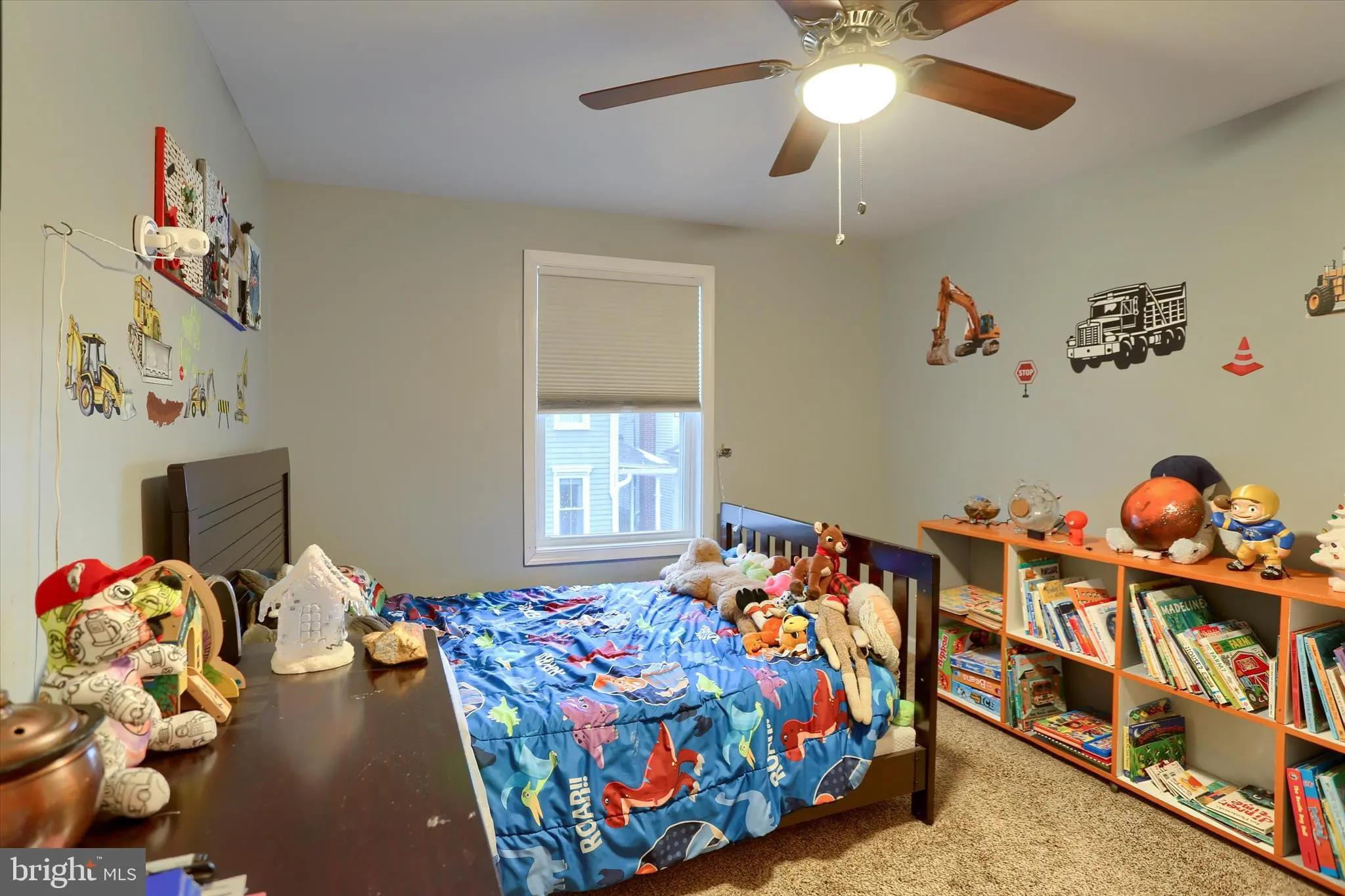 Mechanicsburg, Pennsylvania 17055, United States, 4 Bedrooms Bedrooms, ,2 BathroomsBathrooms,Residential,Pending,250837