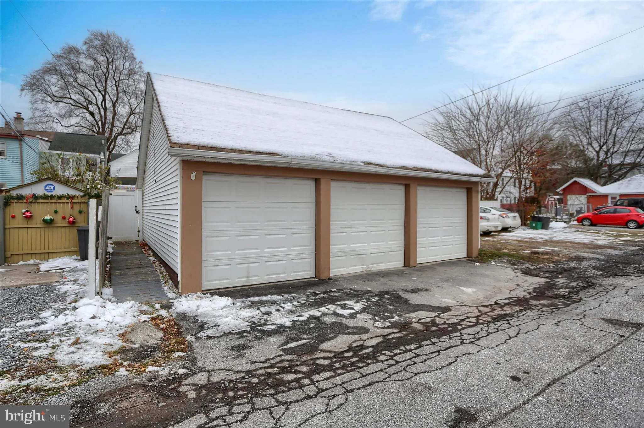 Mechanicsburg, Pennsylvania 17055, United States, 4 Bedrooms Bedrooms, ,2 BathroomsBathrooms,Residential,Pending,250837