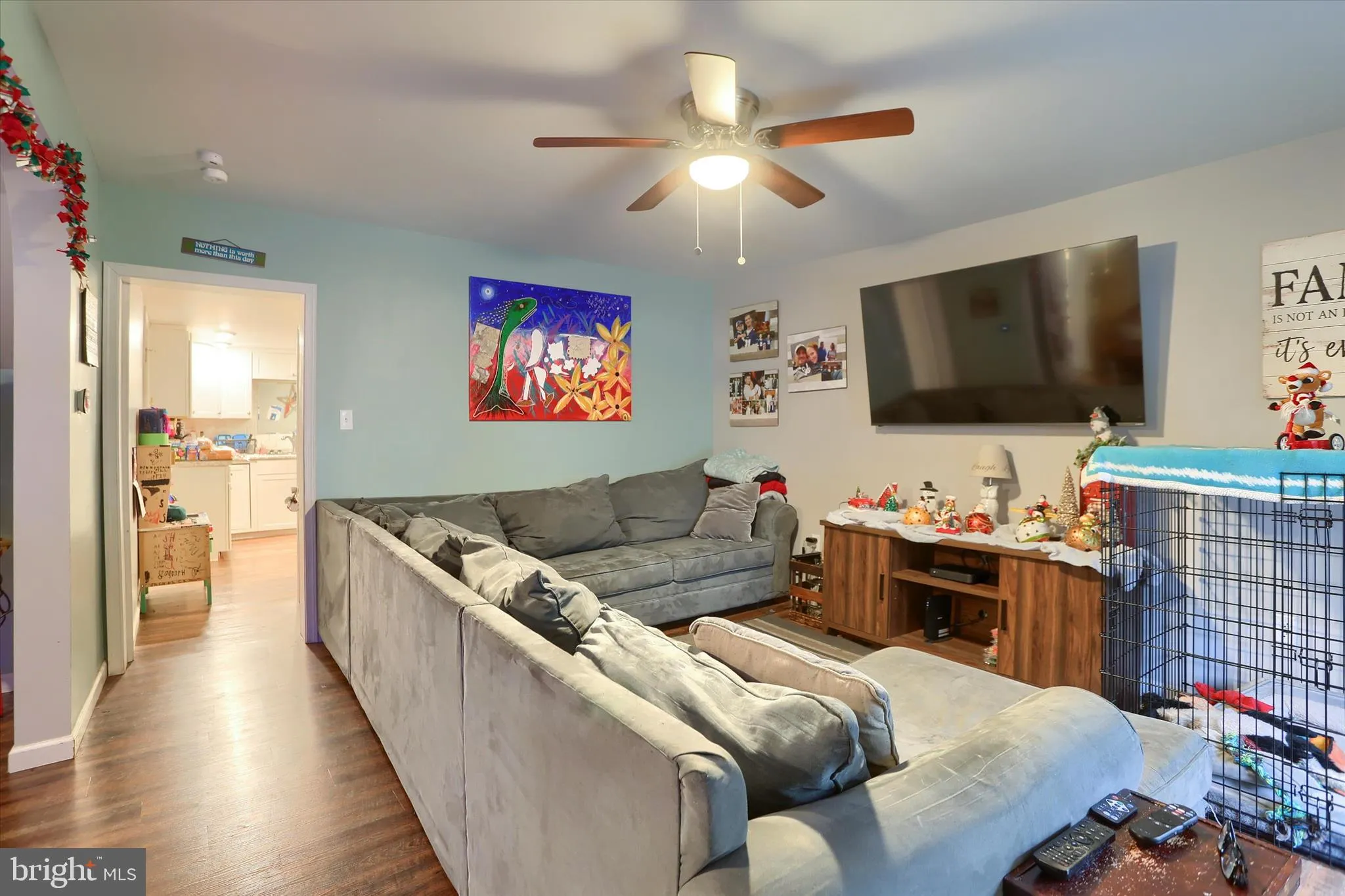 Mechanicsburg, Pennsylvania 17055, United States, 4 Bedrooms Bedrooms, ,2 BathroomsBathrooms,Residential,Pending,250837