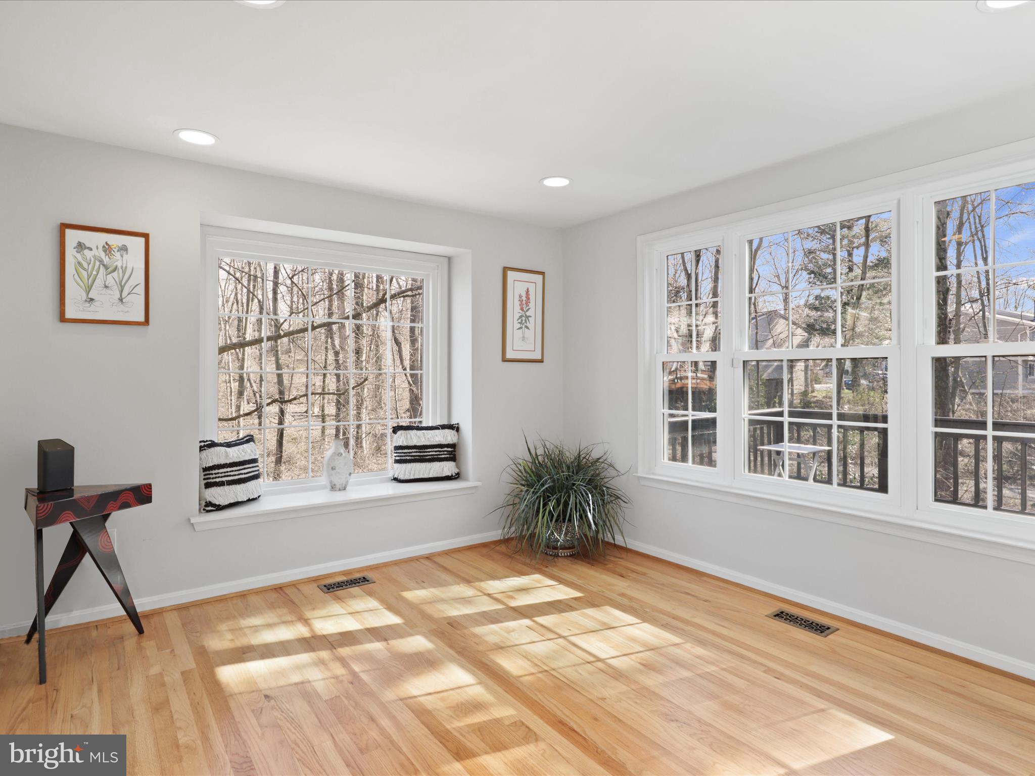 ARBOR GLEN - Residential