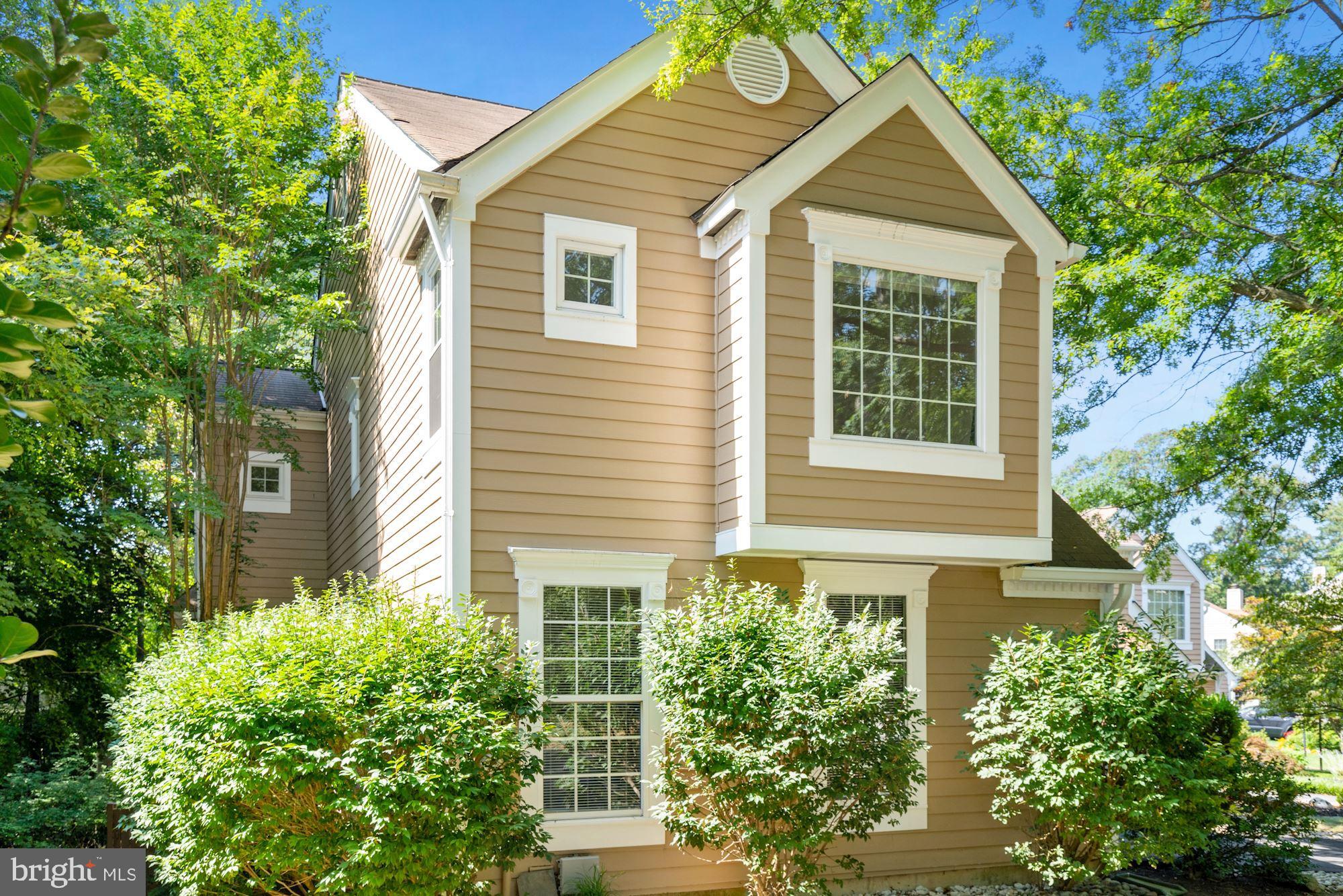 ARBOR GLEN - Residential