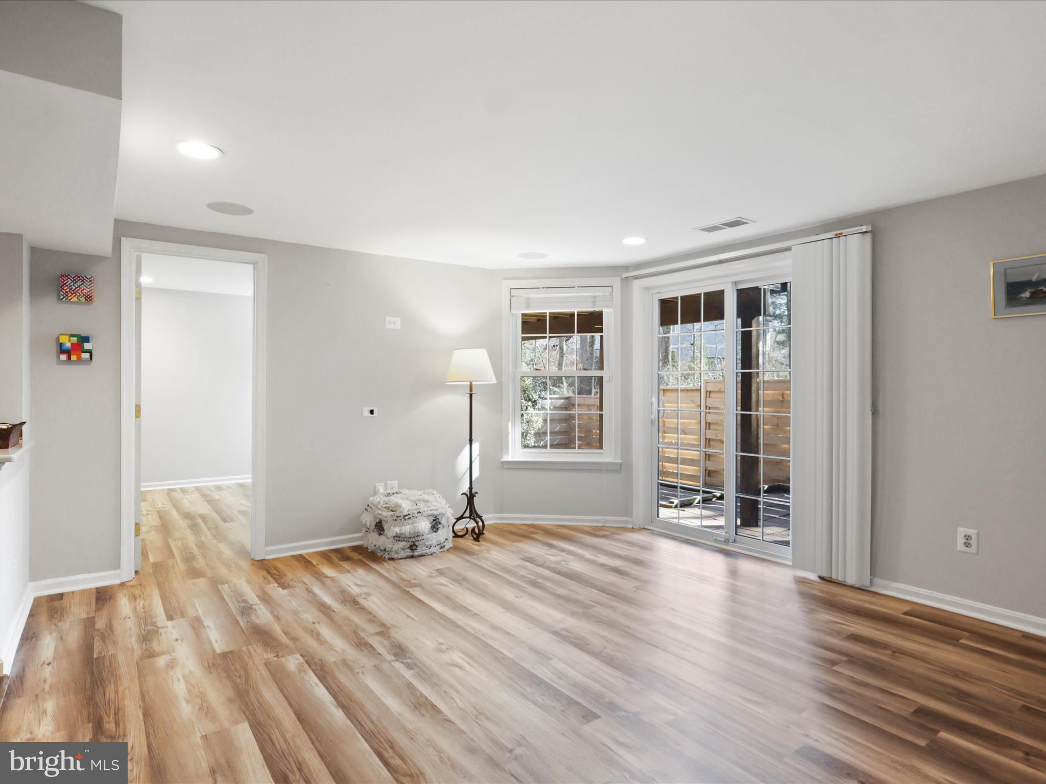 ARBOR GLEN - Residential