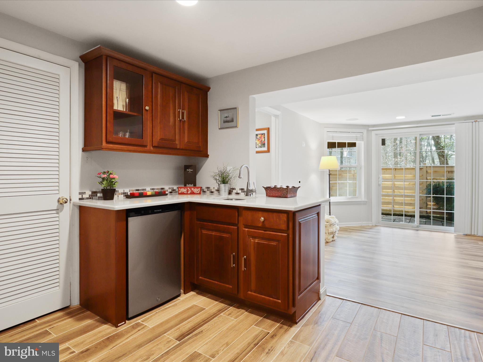 ARBOR GLEN - Residential