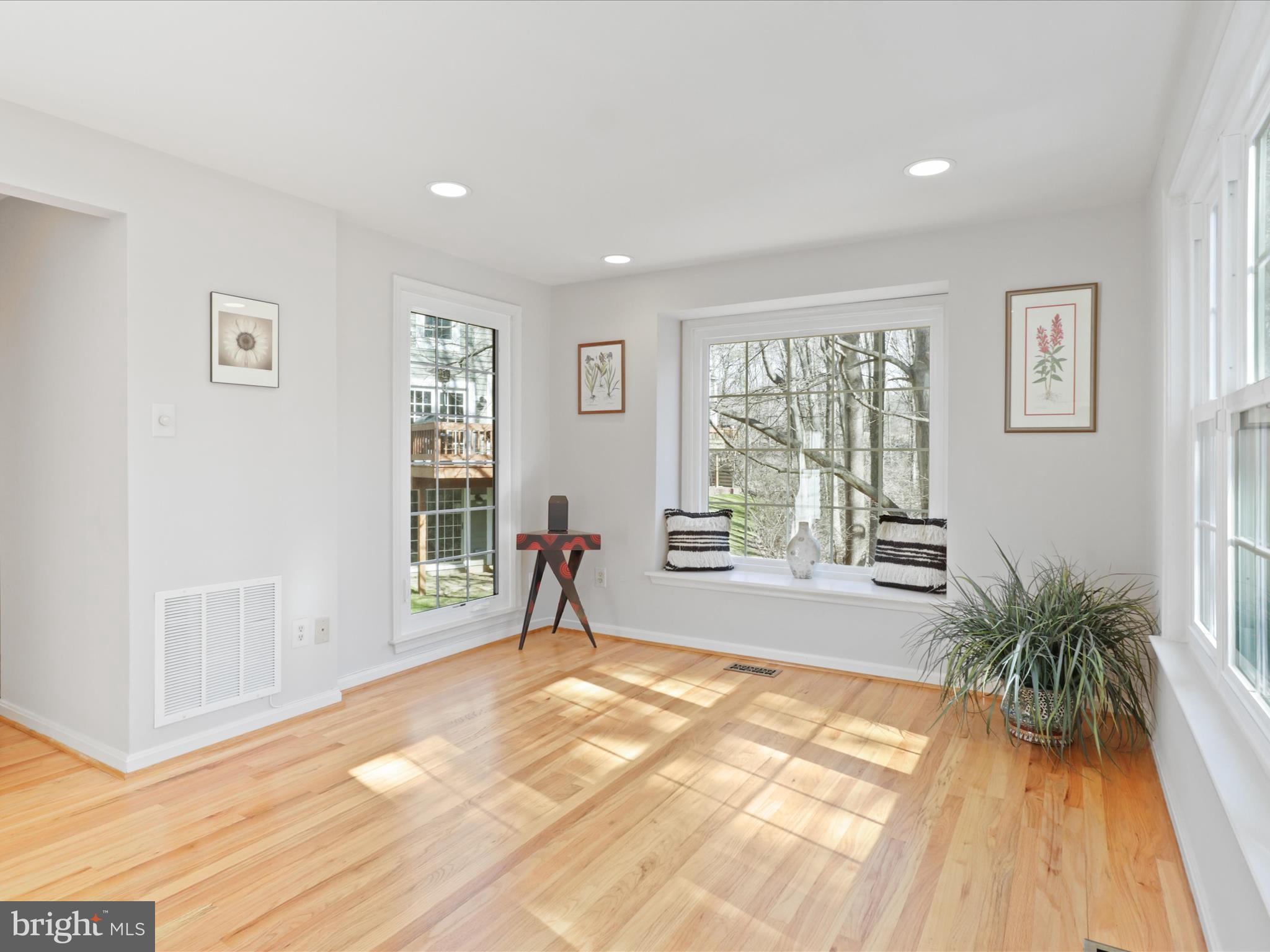 ARBOR GLEN - Residential