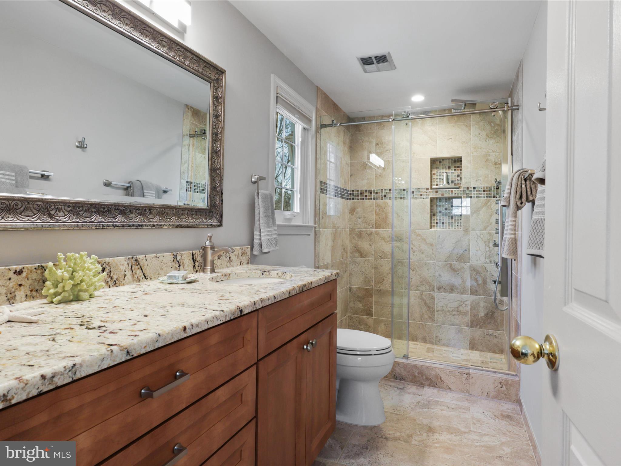 ARBOR GLEN - Residential