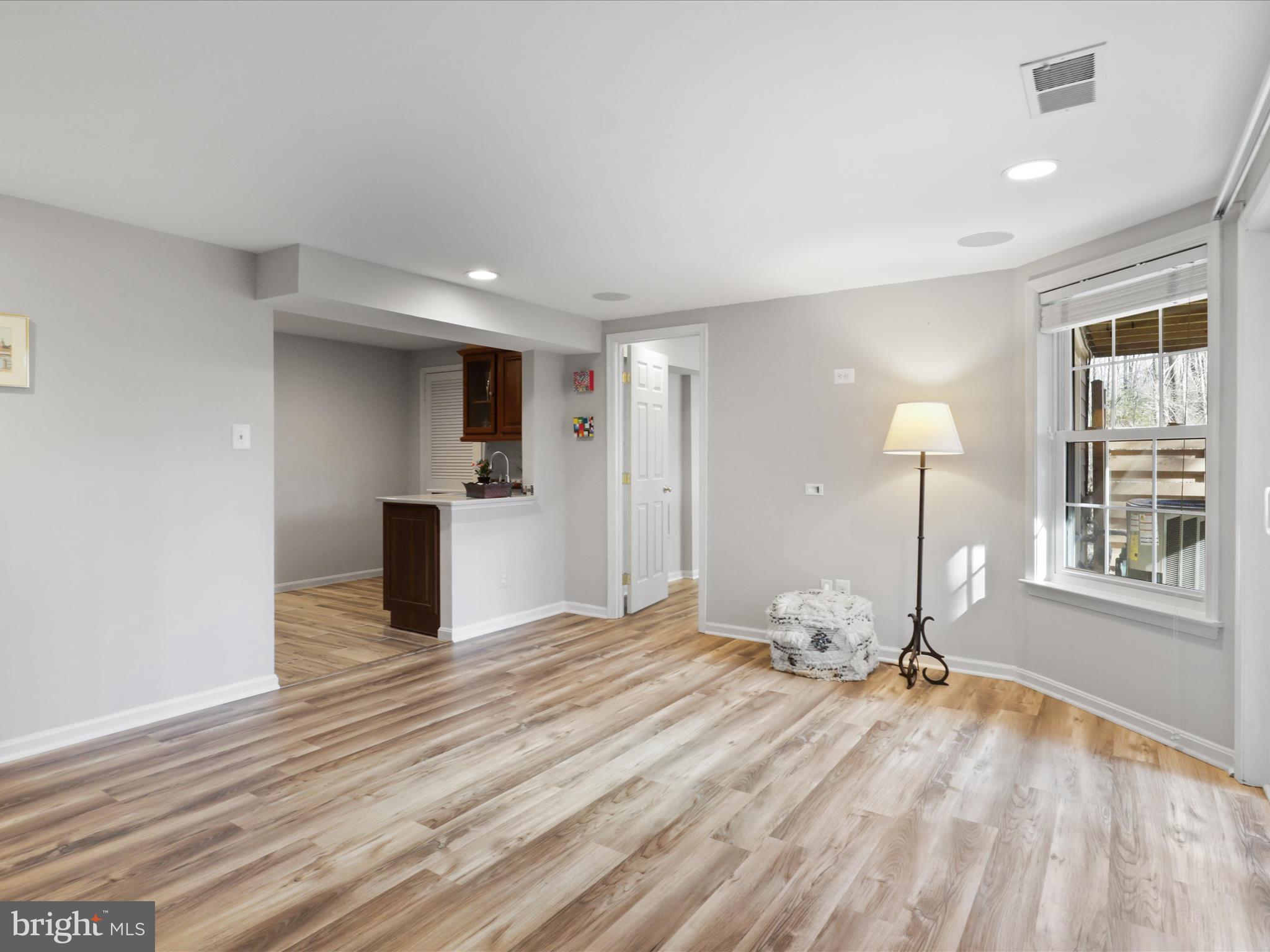 ARBOR GLEN - Residential