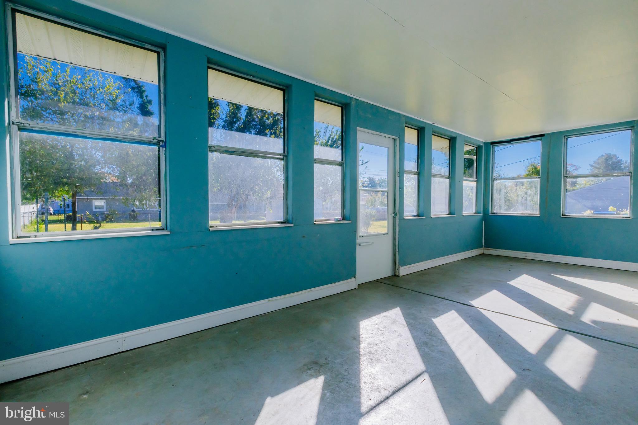 FAIRLESS HILLS - Residential