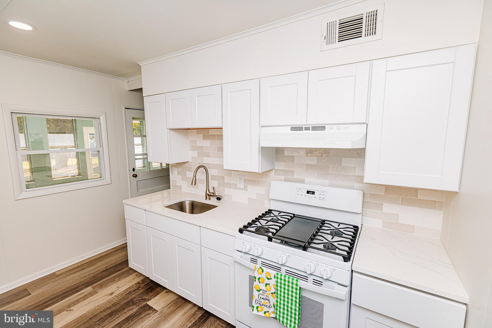 FAIRLESS HILLS - Residential