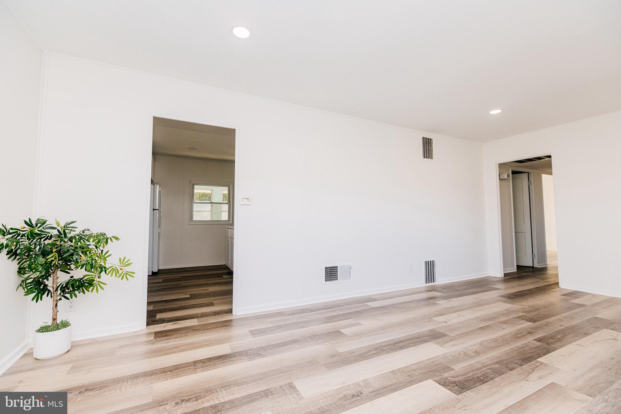 FAIRLESS HILLS - Residential