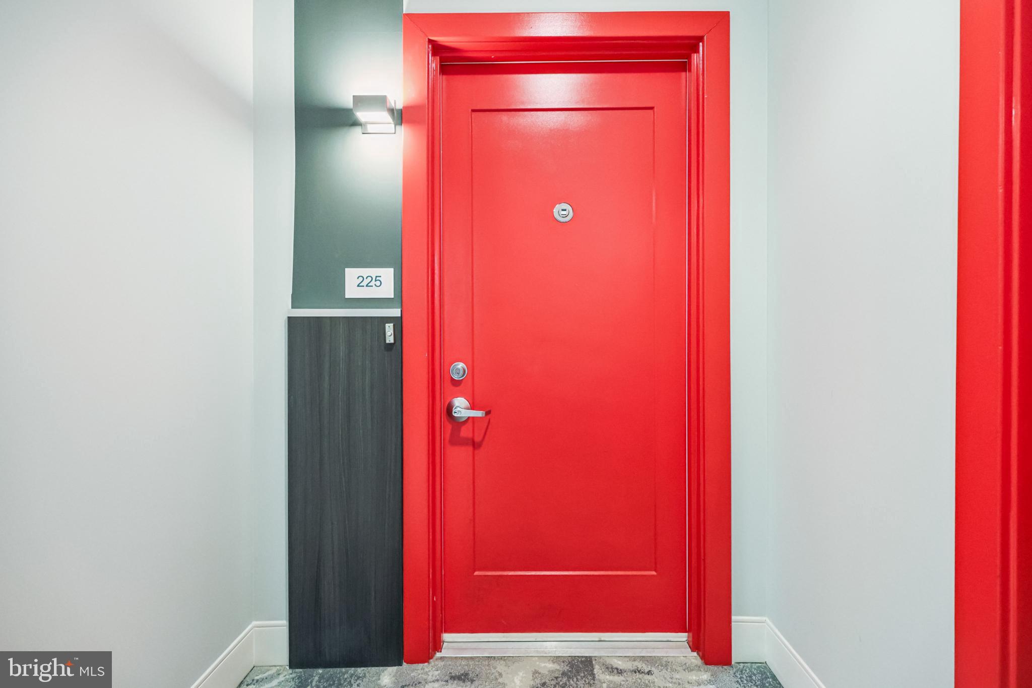 TRAFALGAR FLATS - Residential