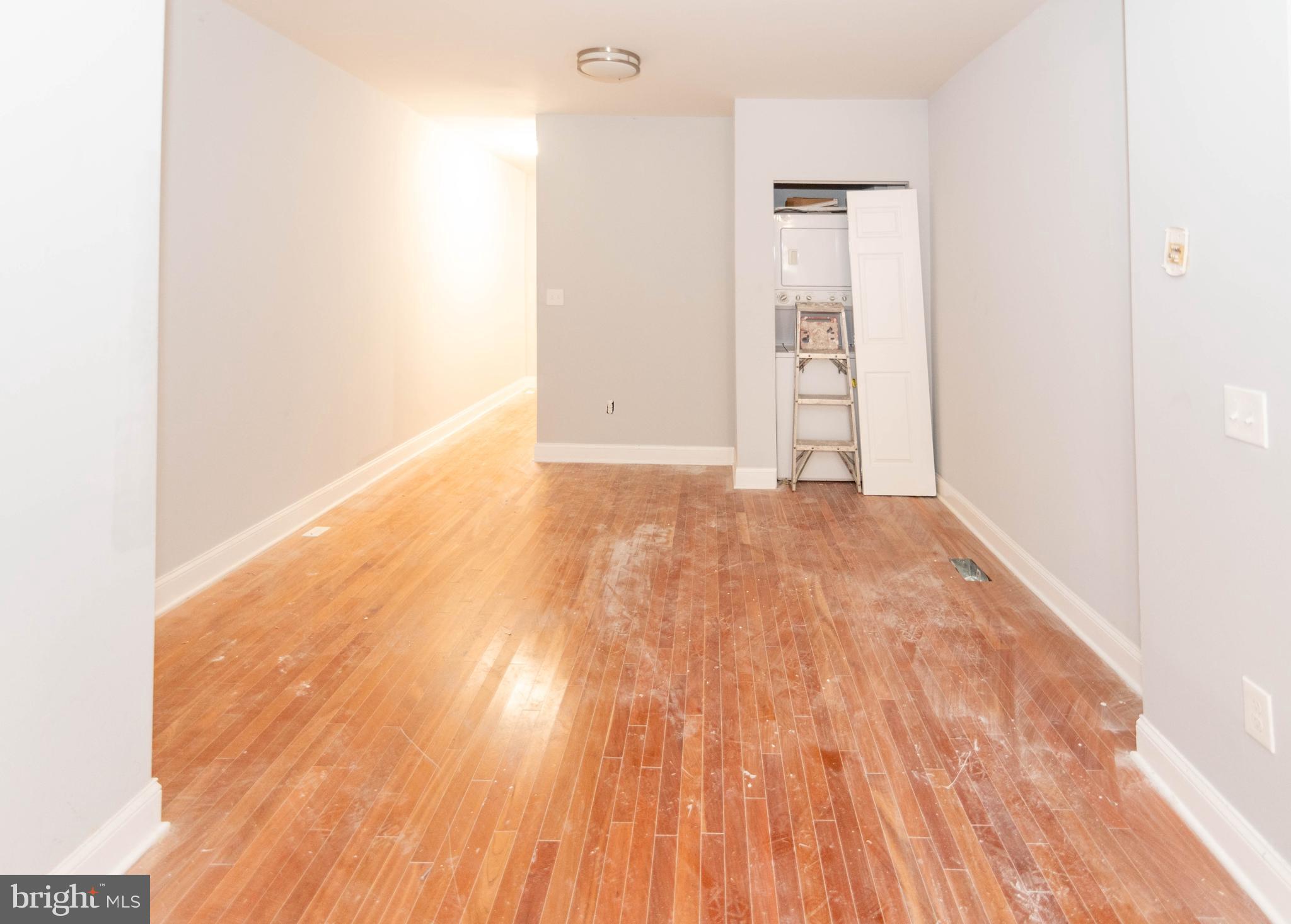 RESERVOIR HILL - Residential