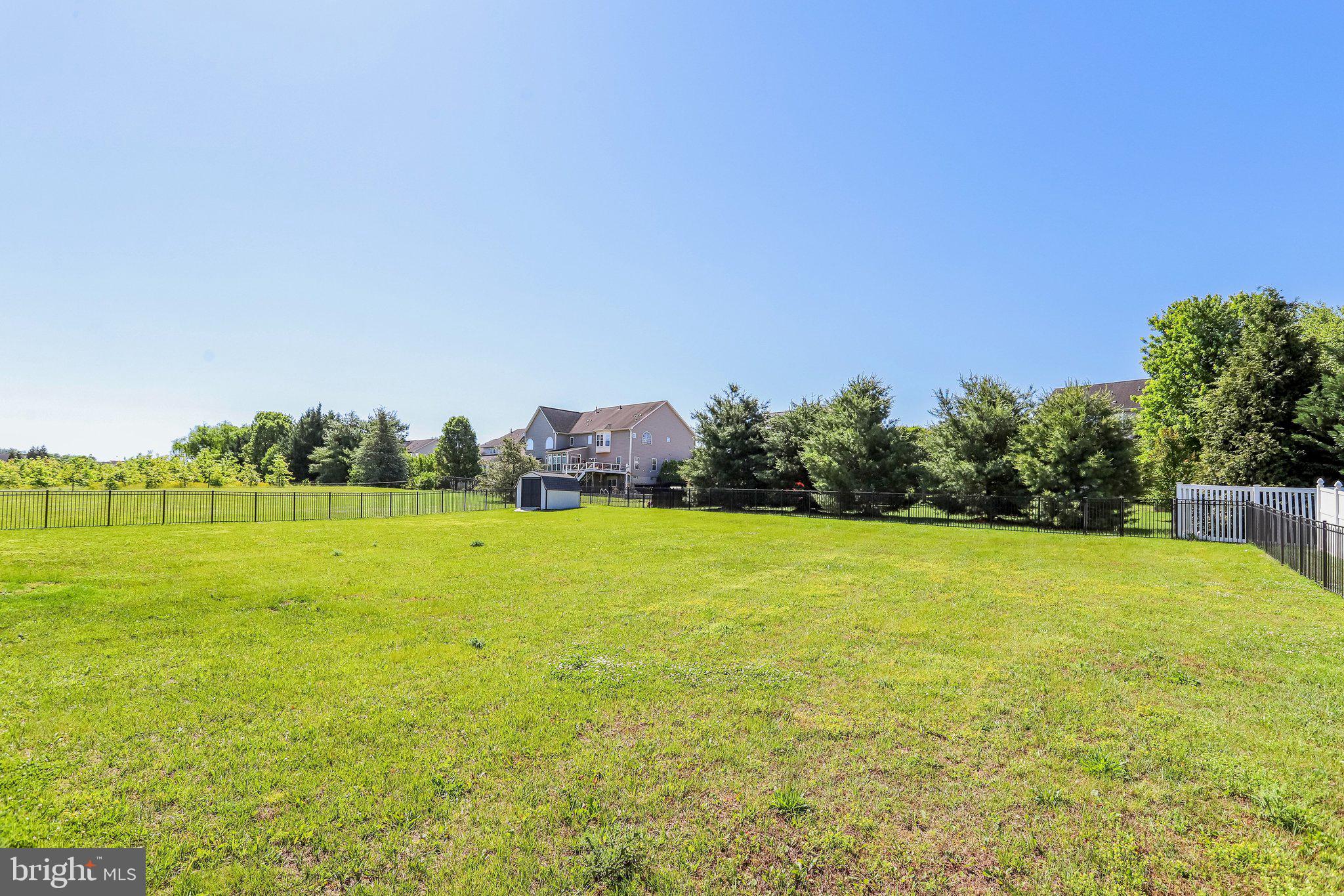 ELMWOOD FARM - Residential