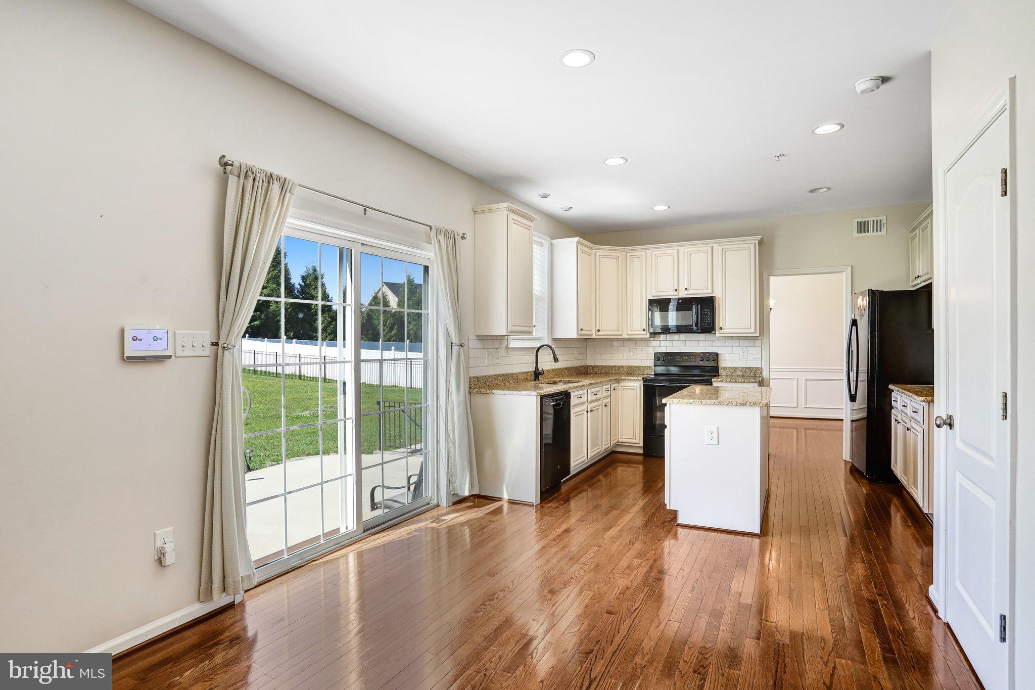 ELMWOOD FARM - Residential