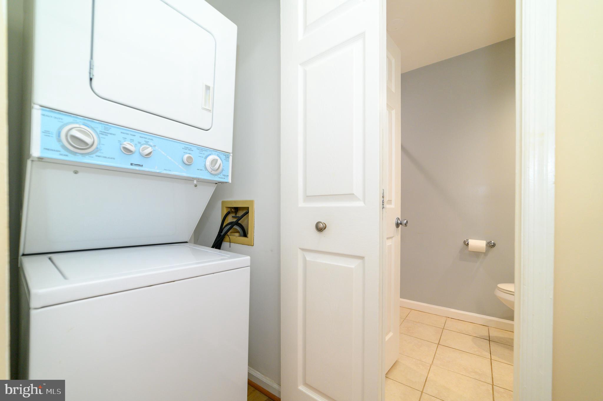 CARR AT PINECREST - Residential