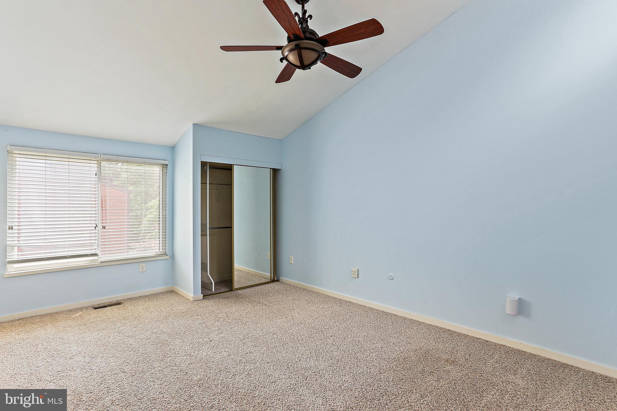 MCGILL COMMON - Residential Lease