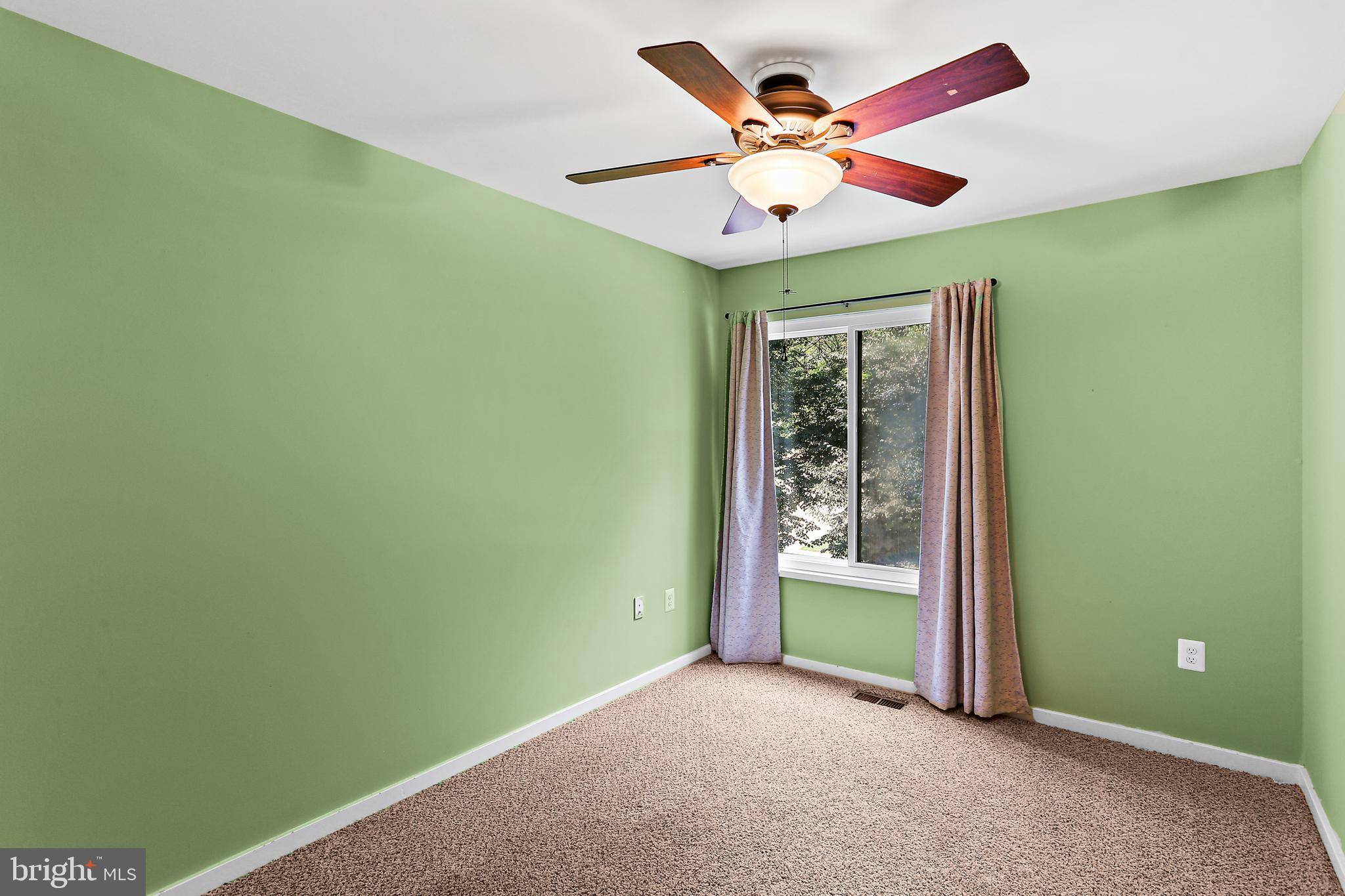 MCGILL COMMON - Residential Lease