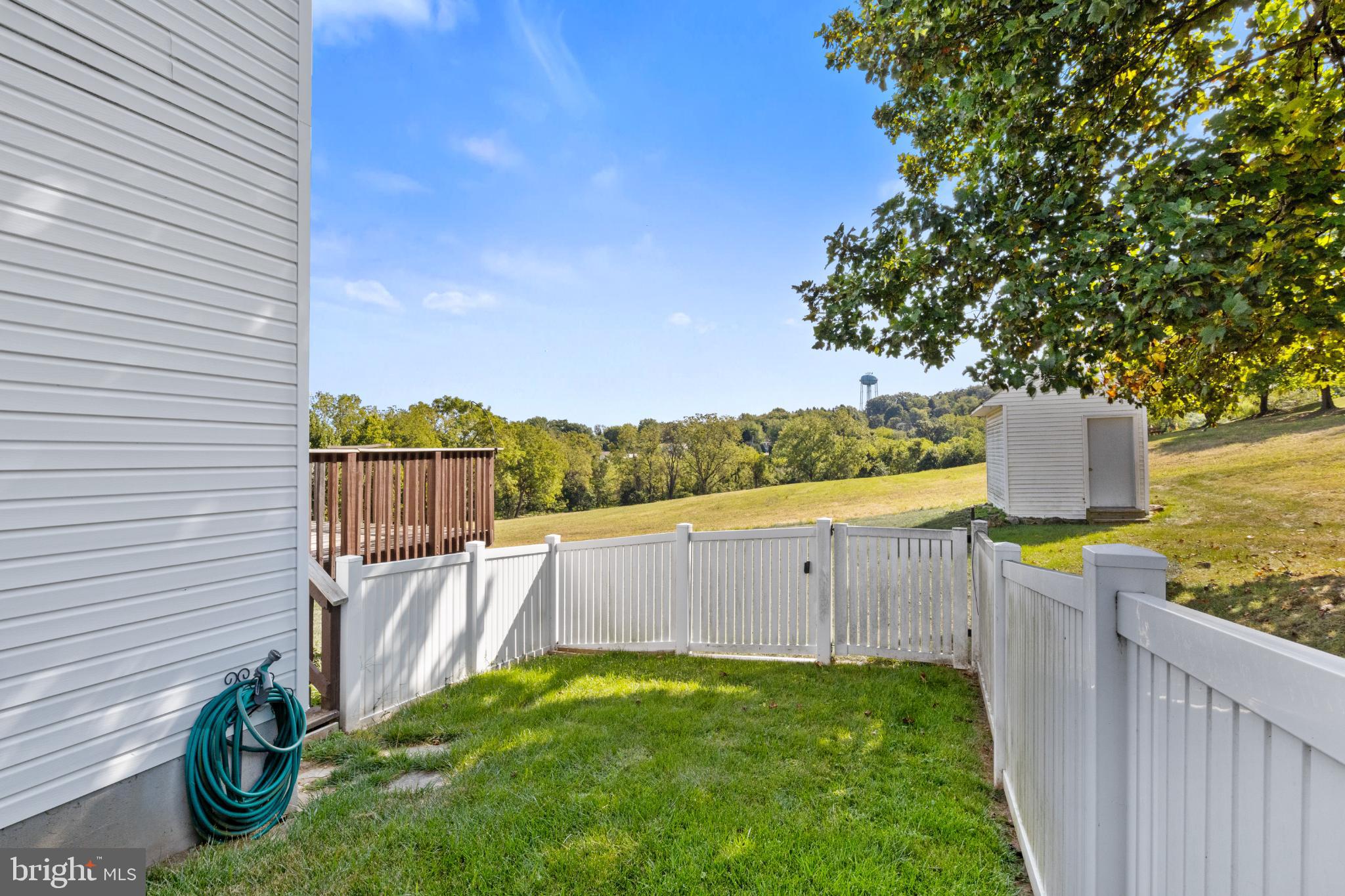 BLOSSOM HILL - Residential