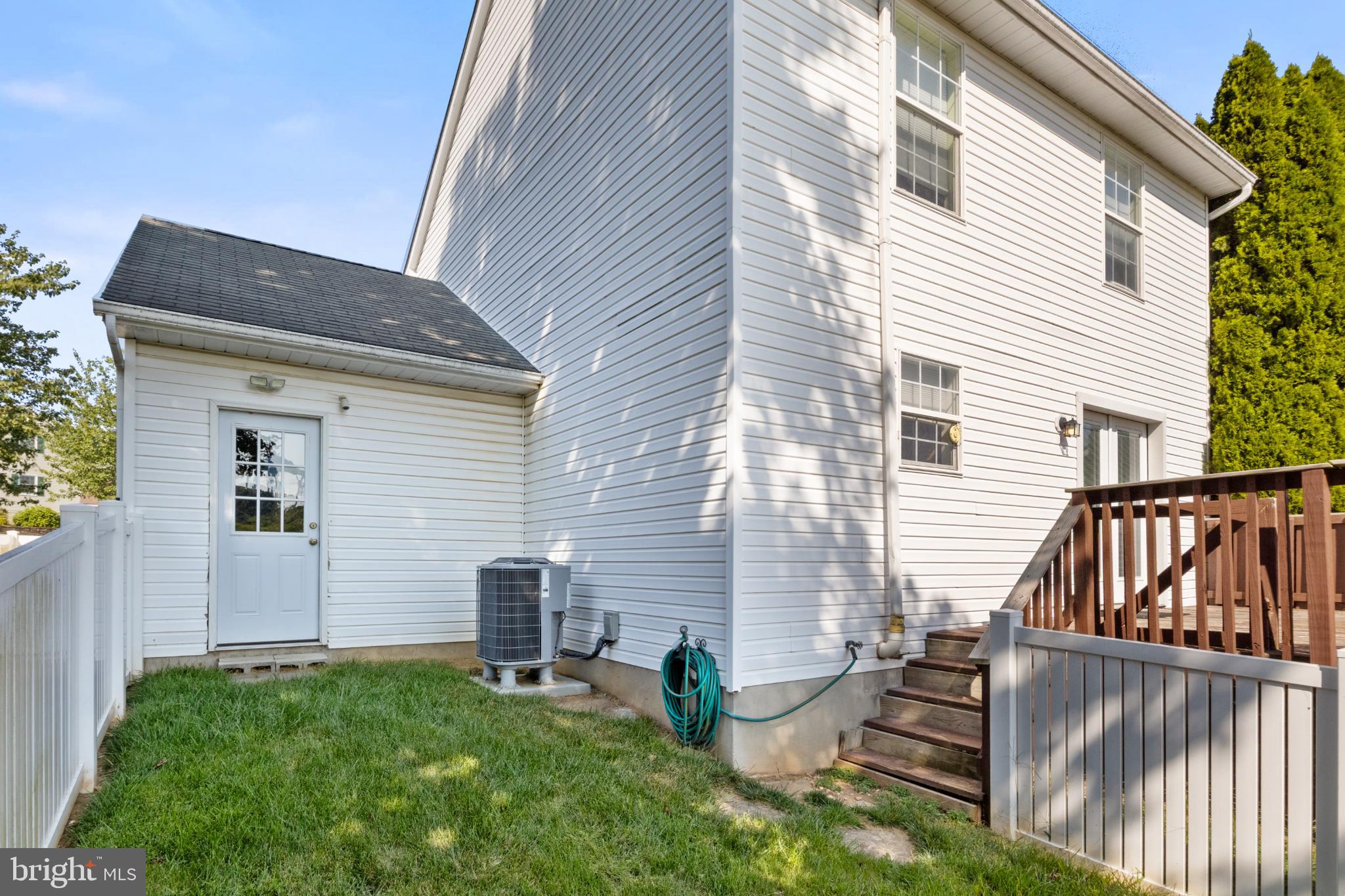 BLOSSOM HILL - Residential