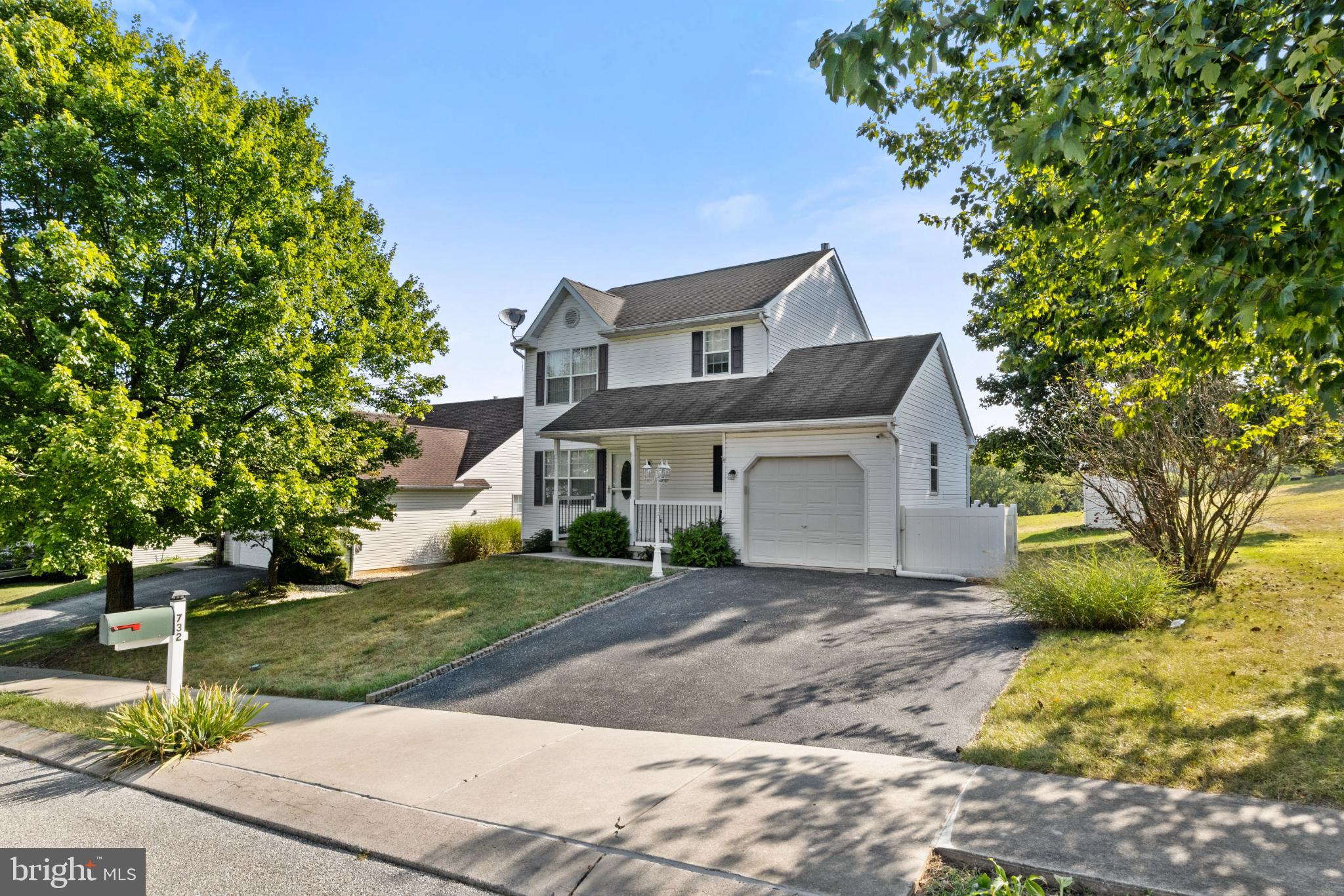 BLOSSOM HILL - Residential