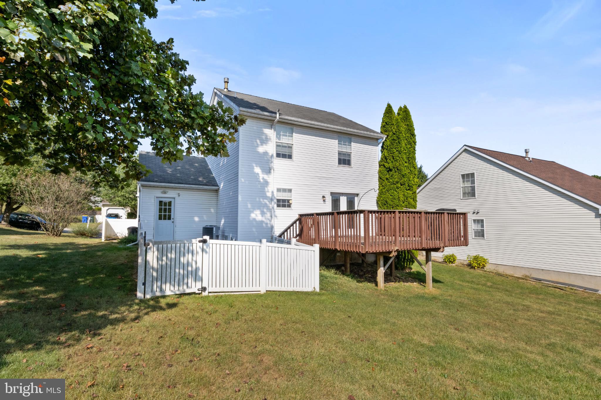 BLOSSOM HILL - Residential