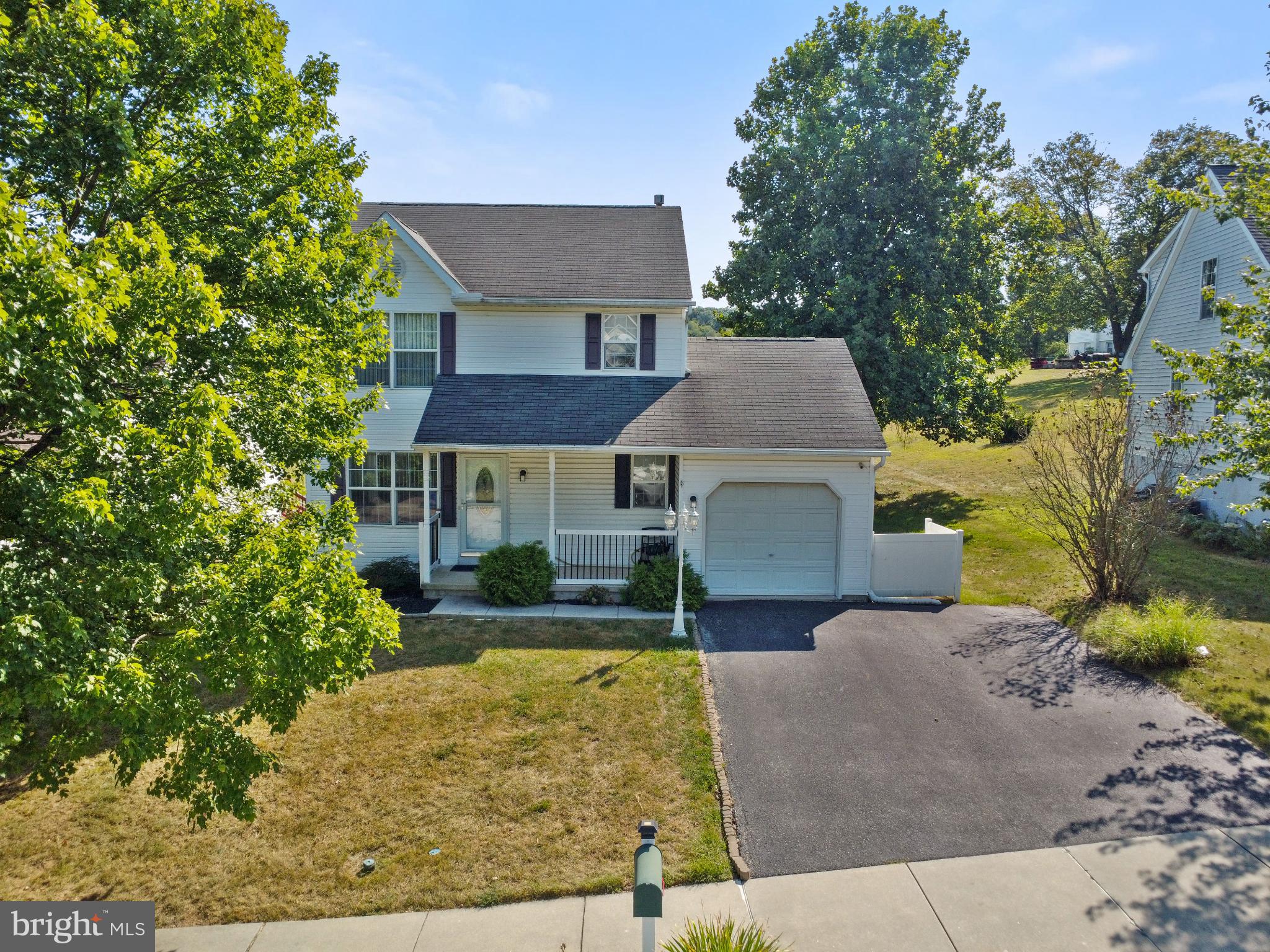 BLOSSOM HILL - Residential