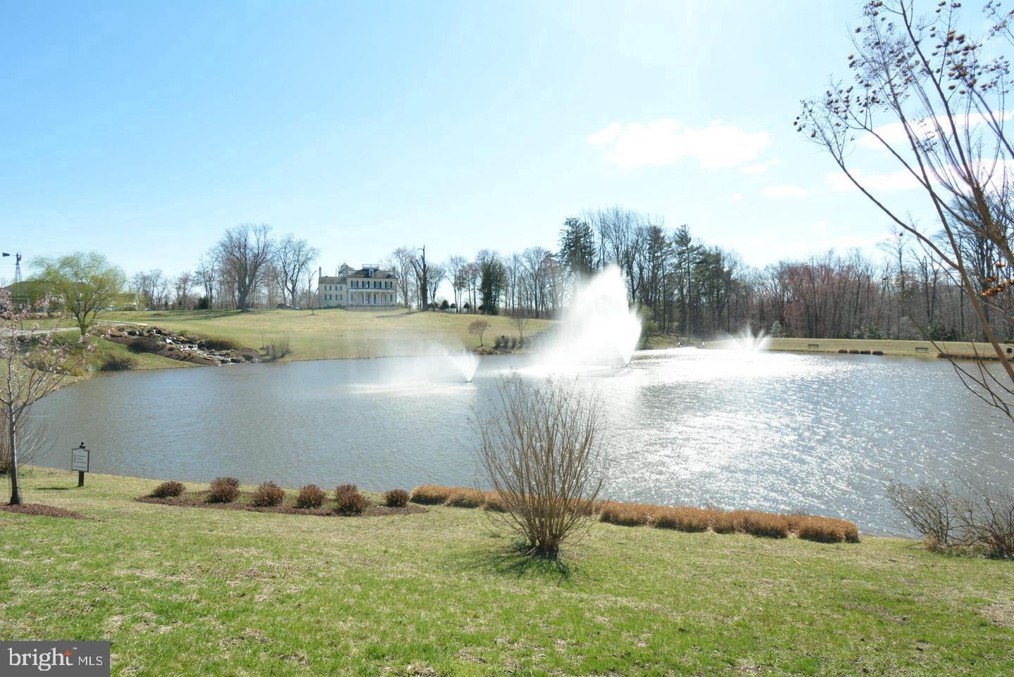 OAK CREEK - Residential