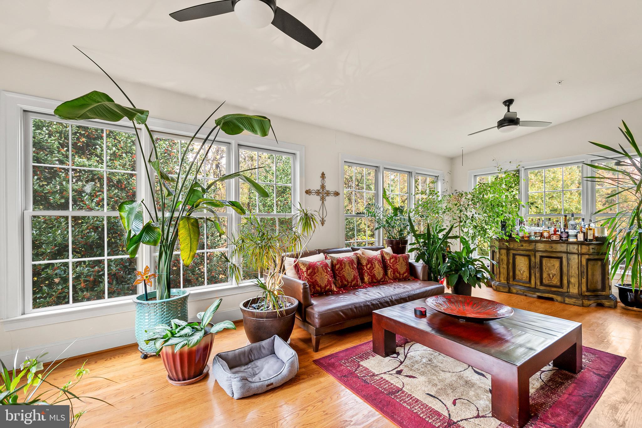 OAK CREEK - Residential