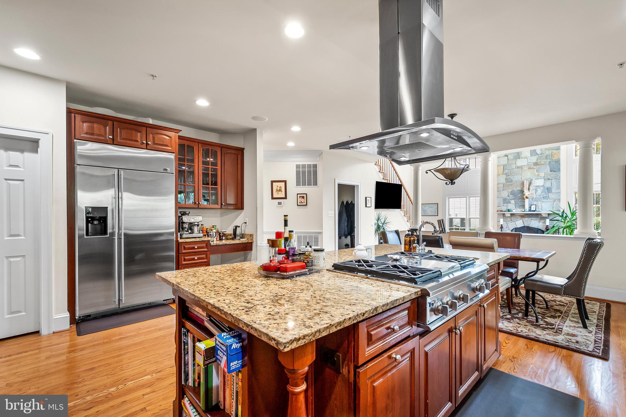 OAK CREEK - Residential