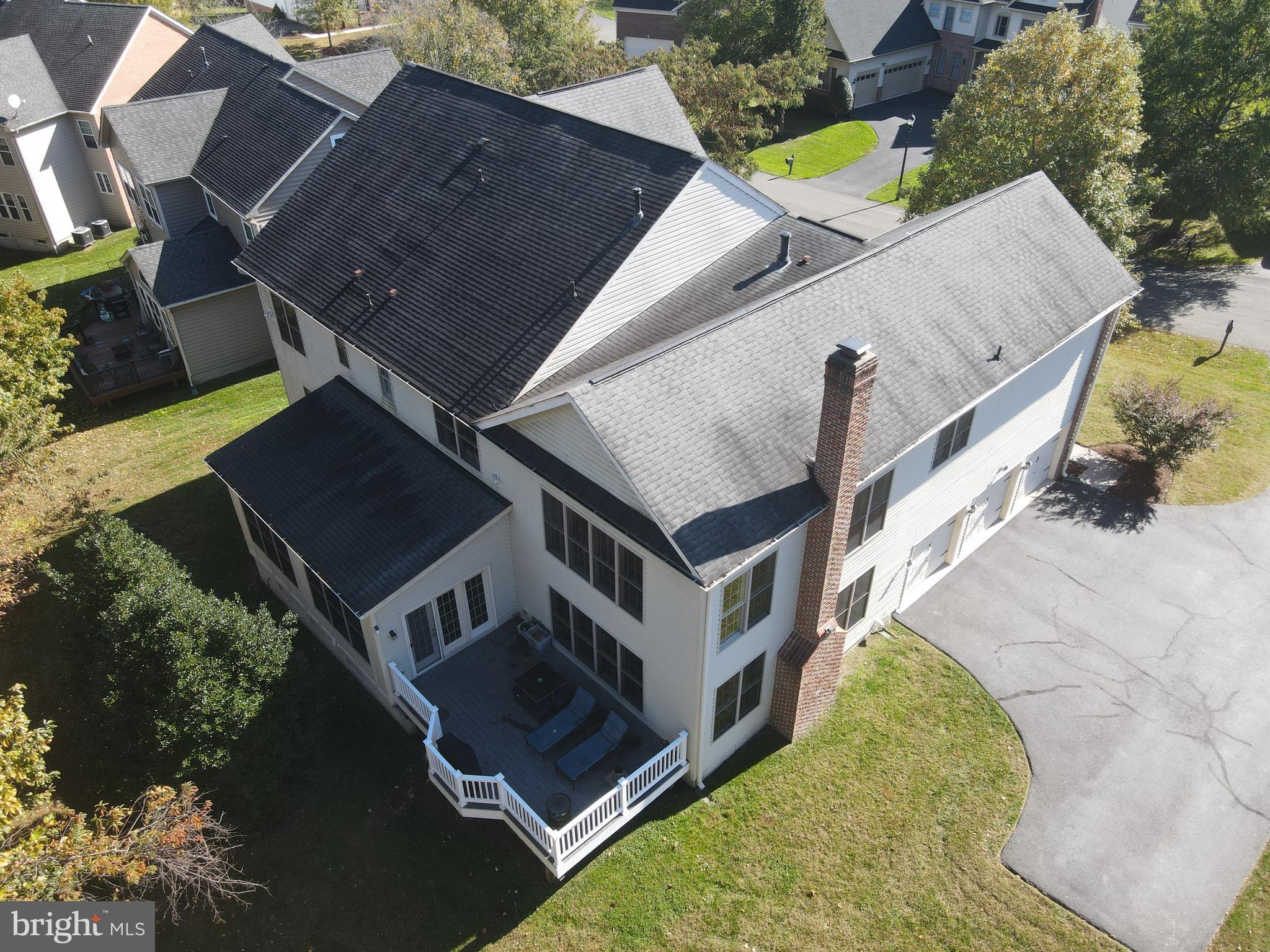 OAK CREEK - Residential