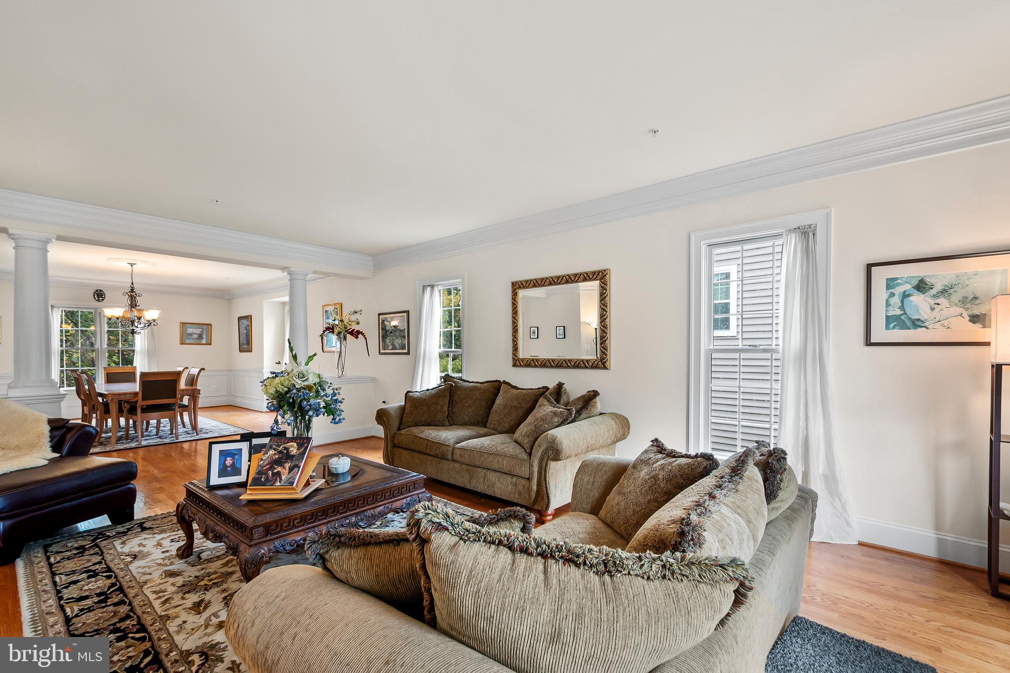 OAK CREEK - Residential