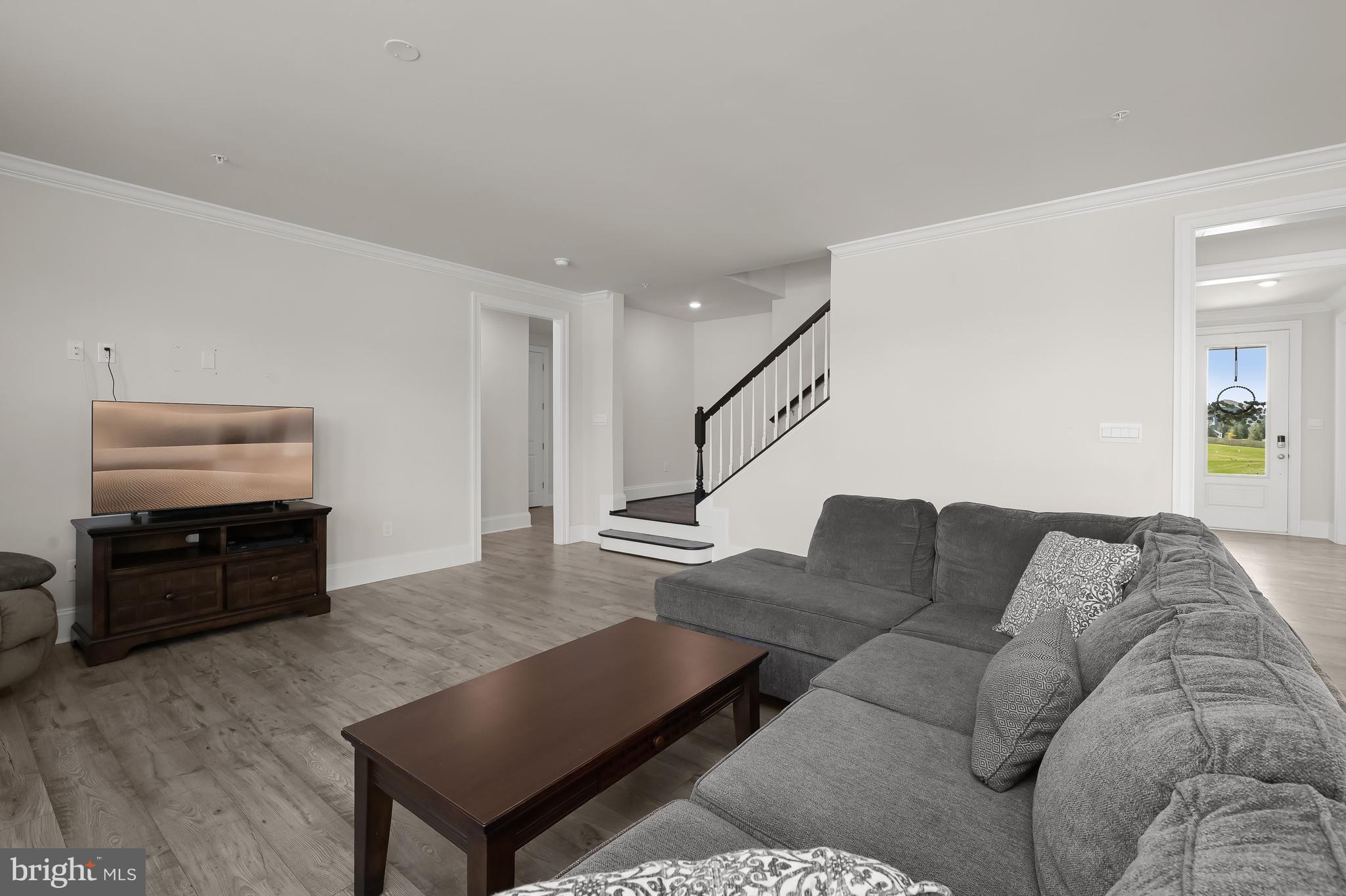 STONEGATE - Residential