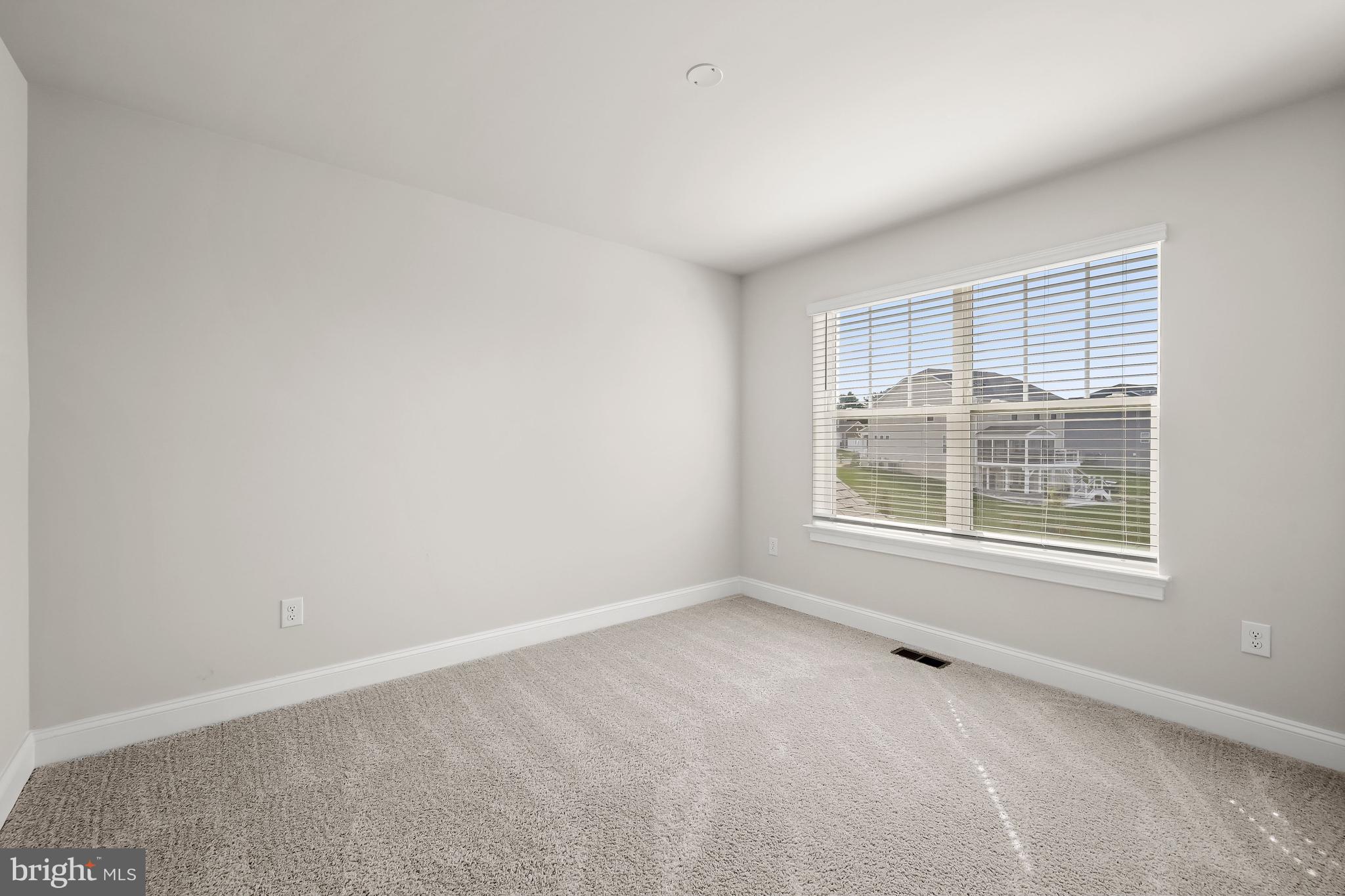 STONEGATE - Residential