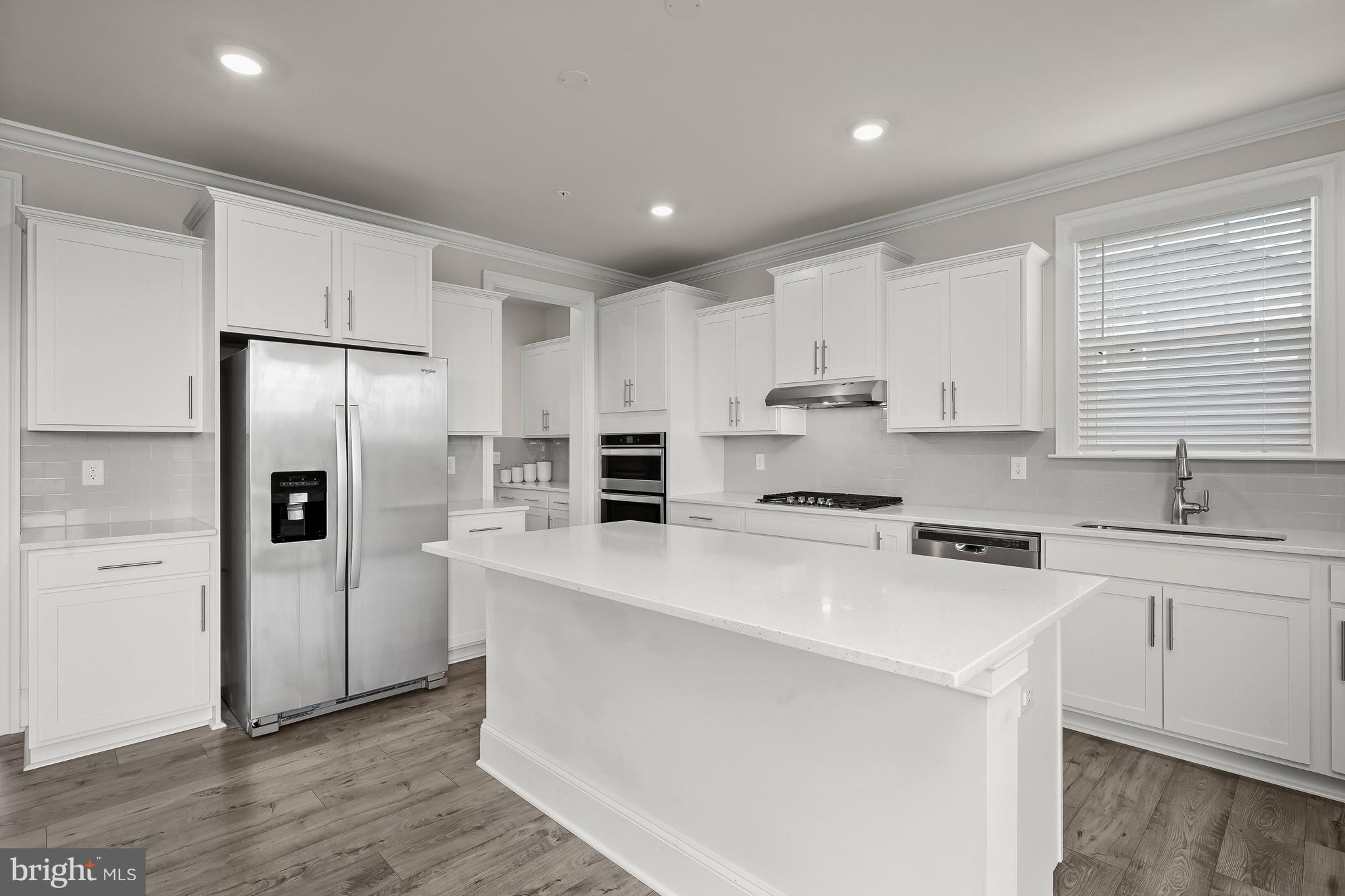 STONEGATE - Residential