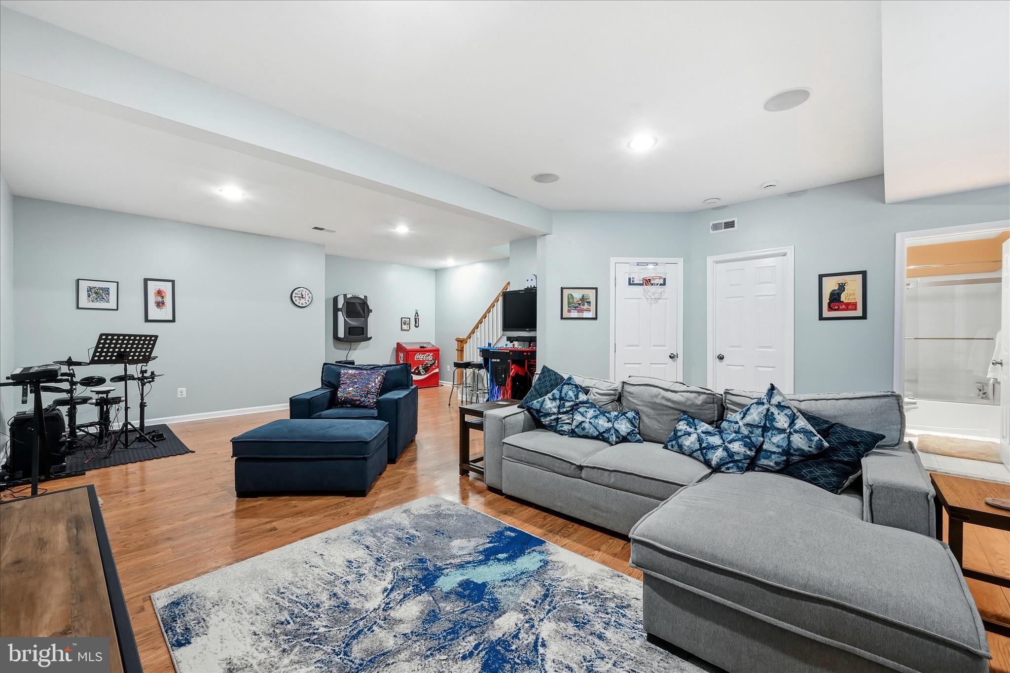 SNOWDEN BRIDGE - Residential