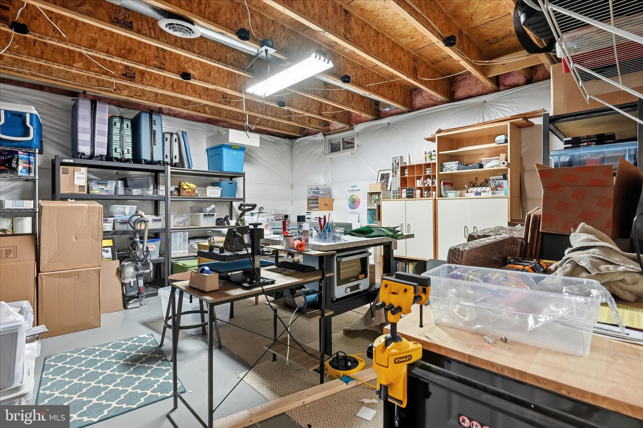 SNOWDEN BRIDGE - Residential