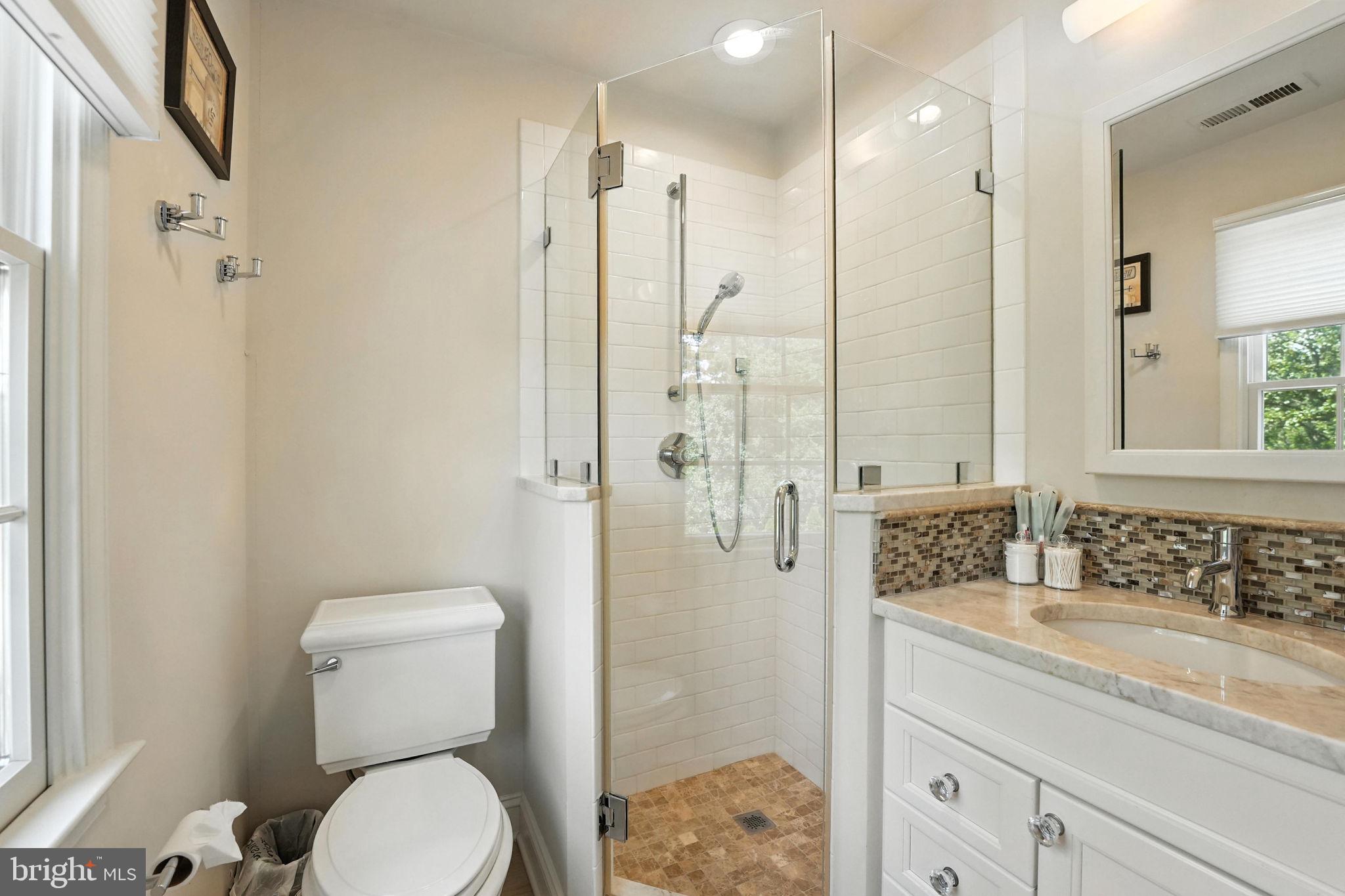 HUNTER MILL ESTATES - Residential