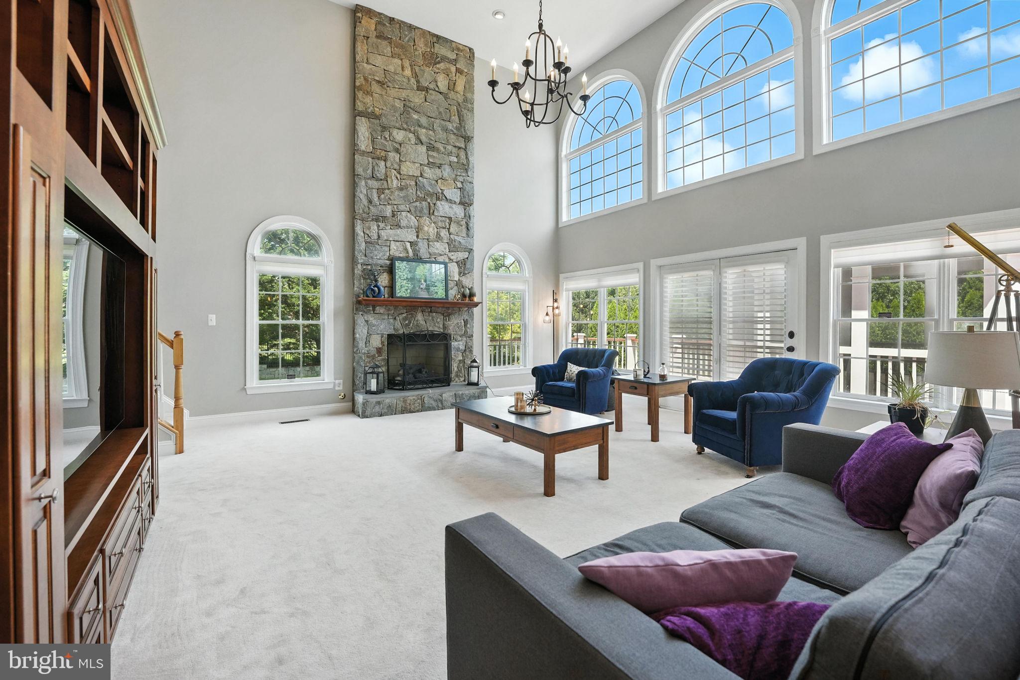 HUNTER MILL ESTATES - Residential