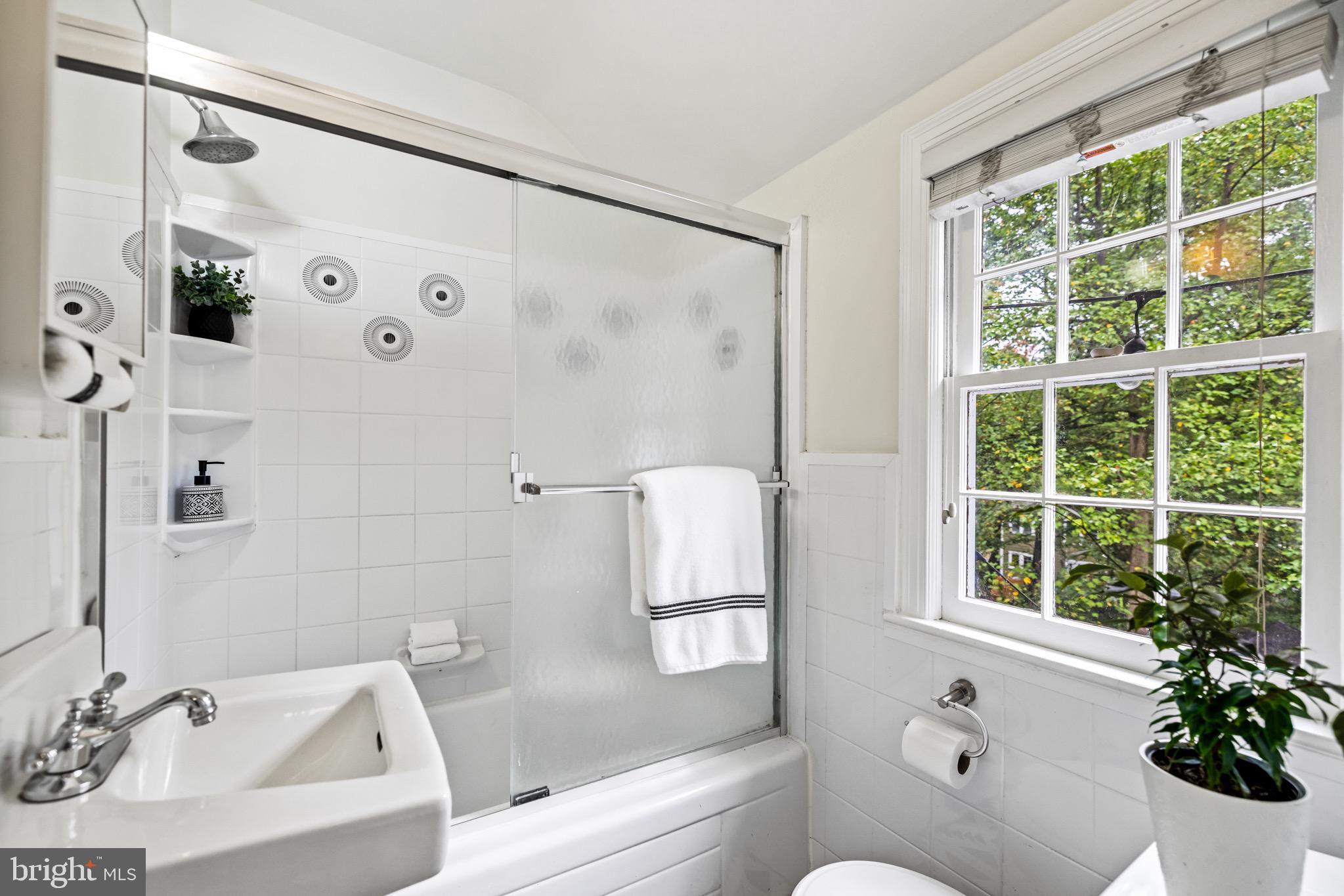 TAKOMA PARK - Residential