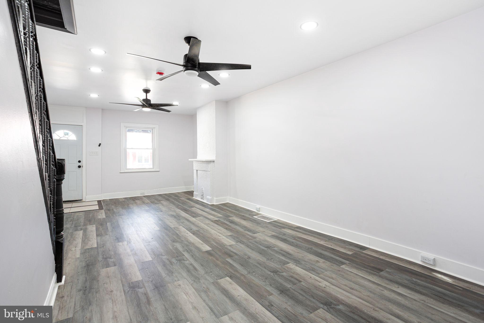 3856 FOLSOM STREET
