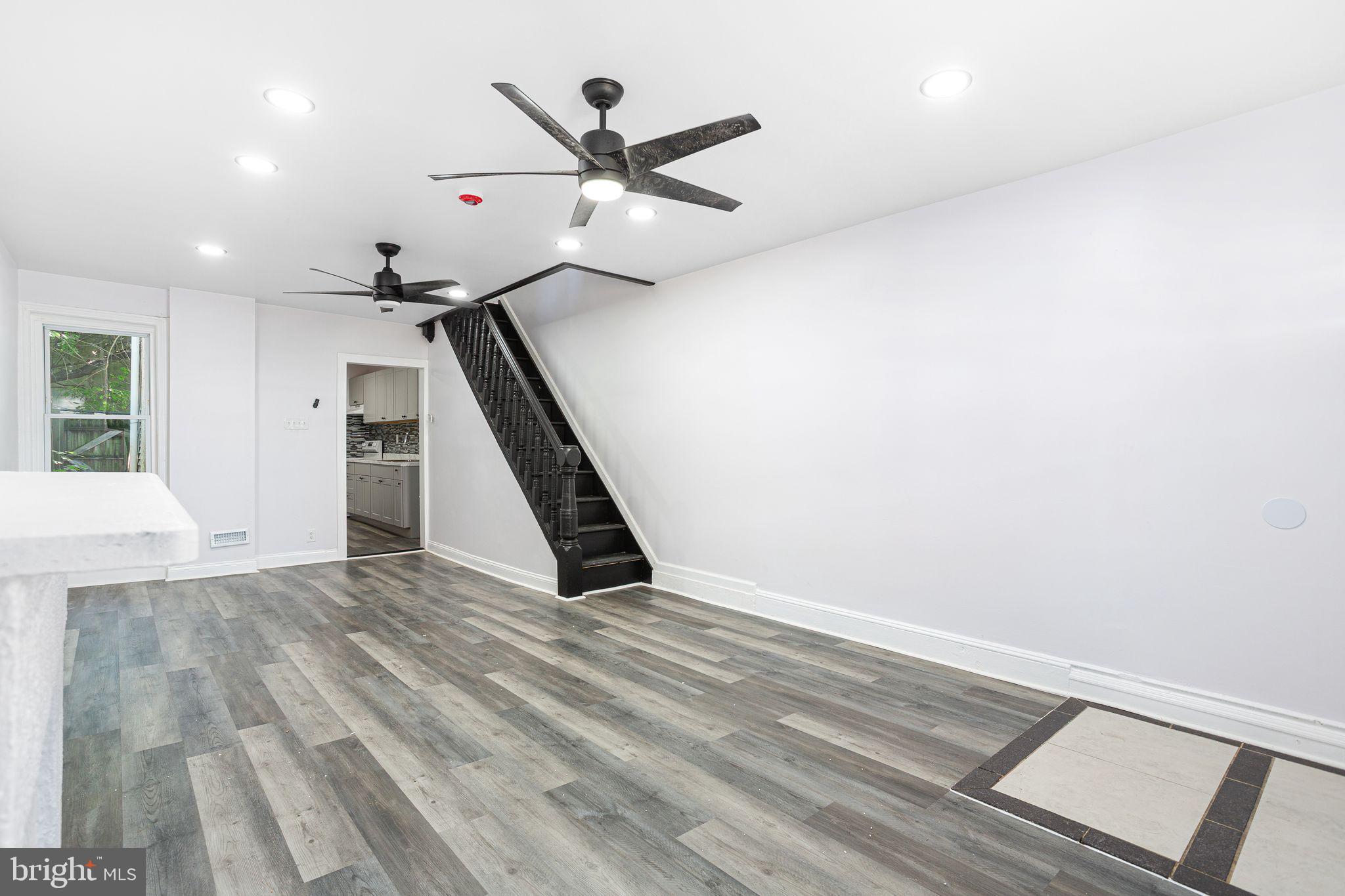 3856 FOLSOM STREET