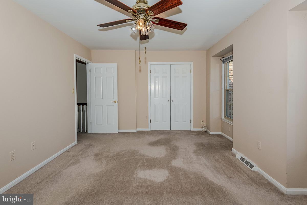 BAY HILLS TANGLEWOOD - Residential