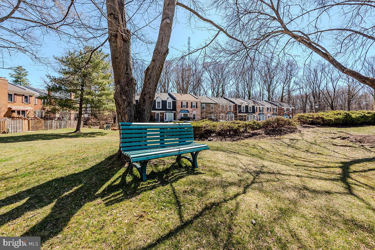 BAY HILLS TANGLEWOOD - Residential