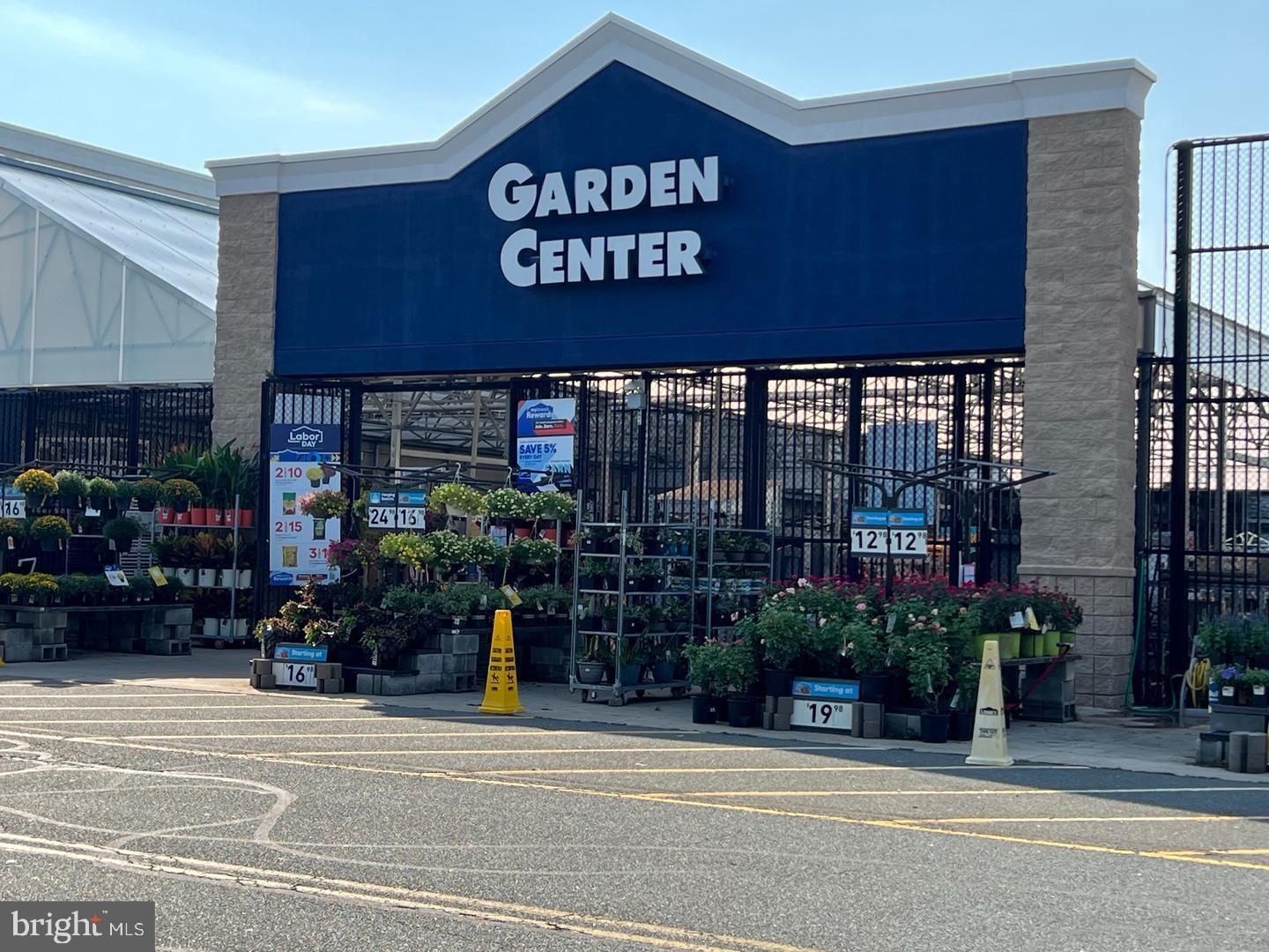 CELEBRATE VIRGINIA NORTH - Residential