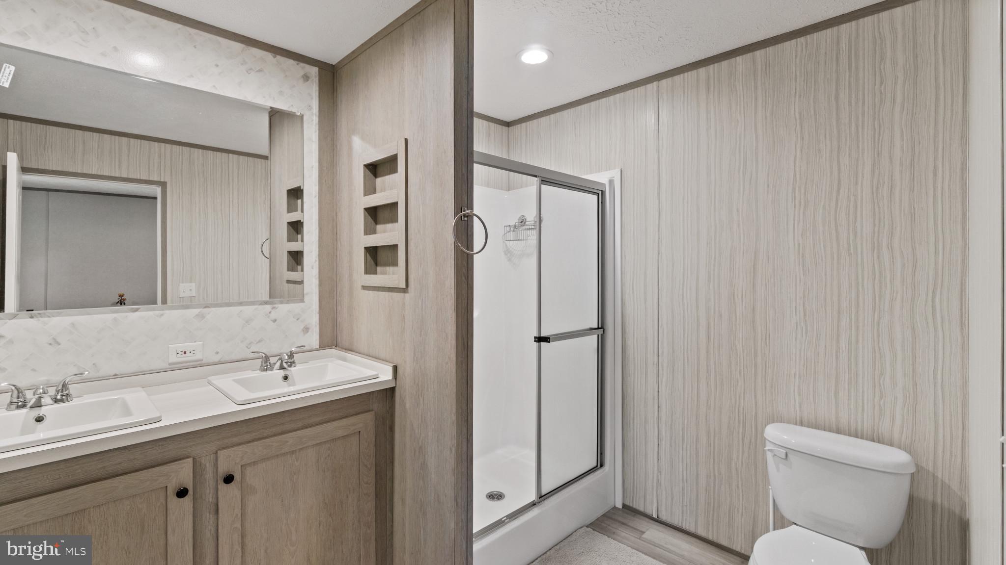 HARFORD VILLAGE - Residential