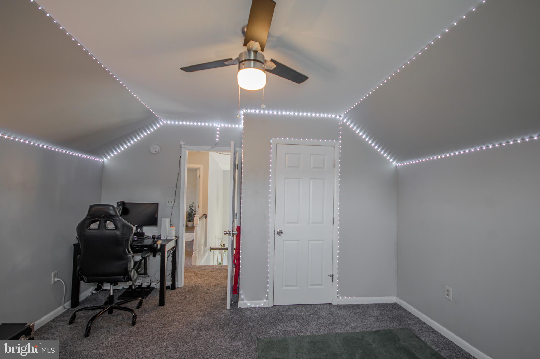 MISTY CREEK - Residential