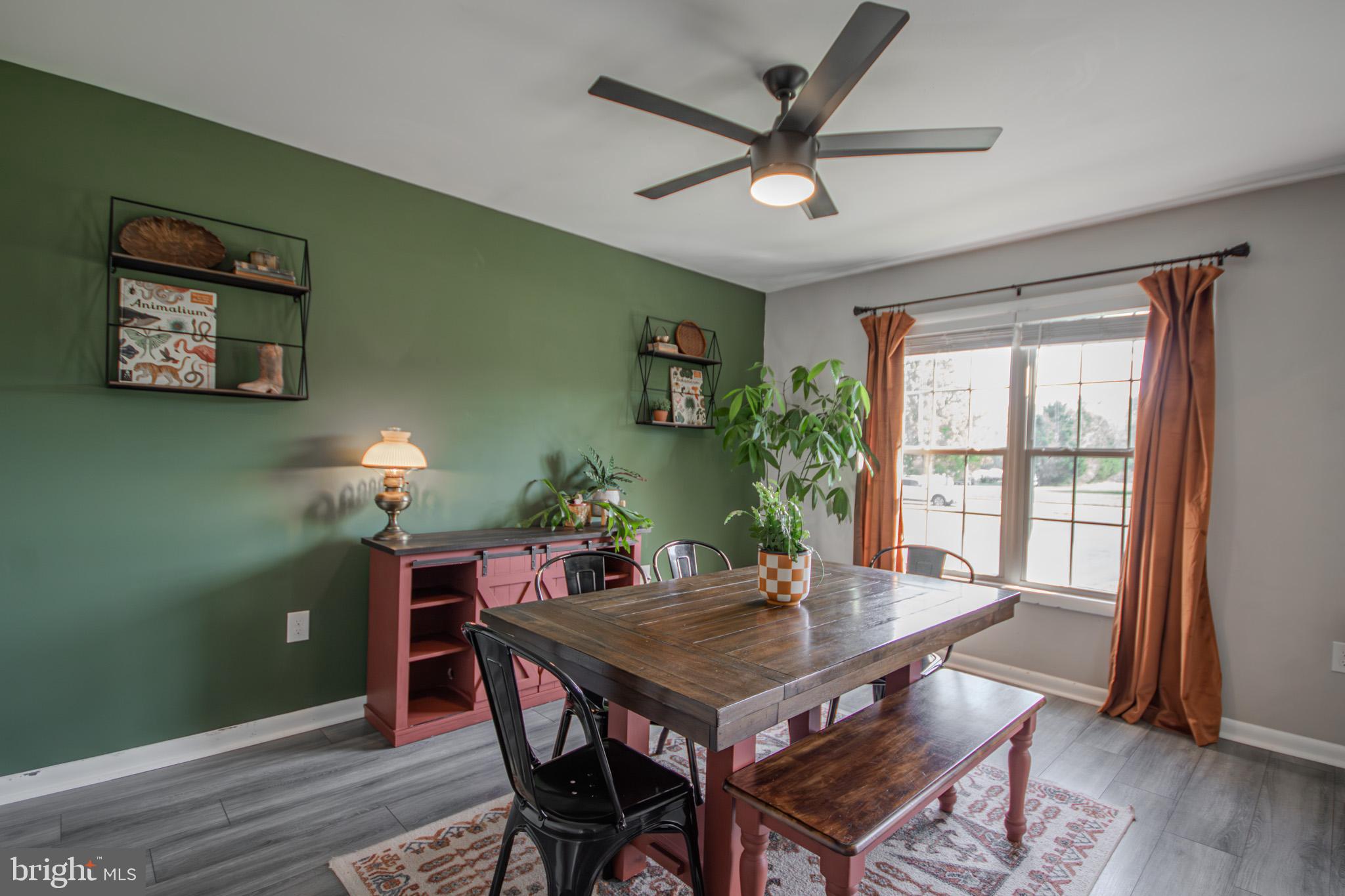 MISTY CREEK - Residential