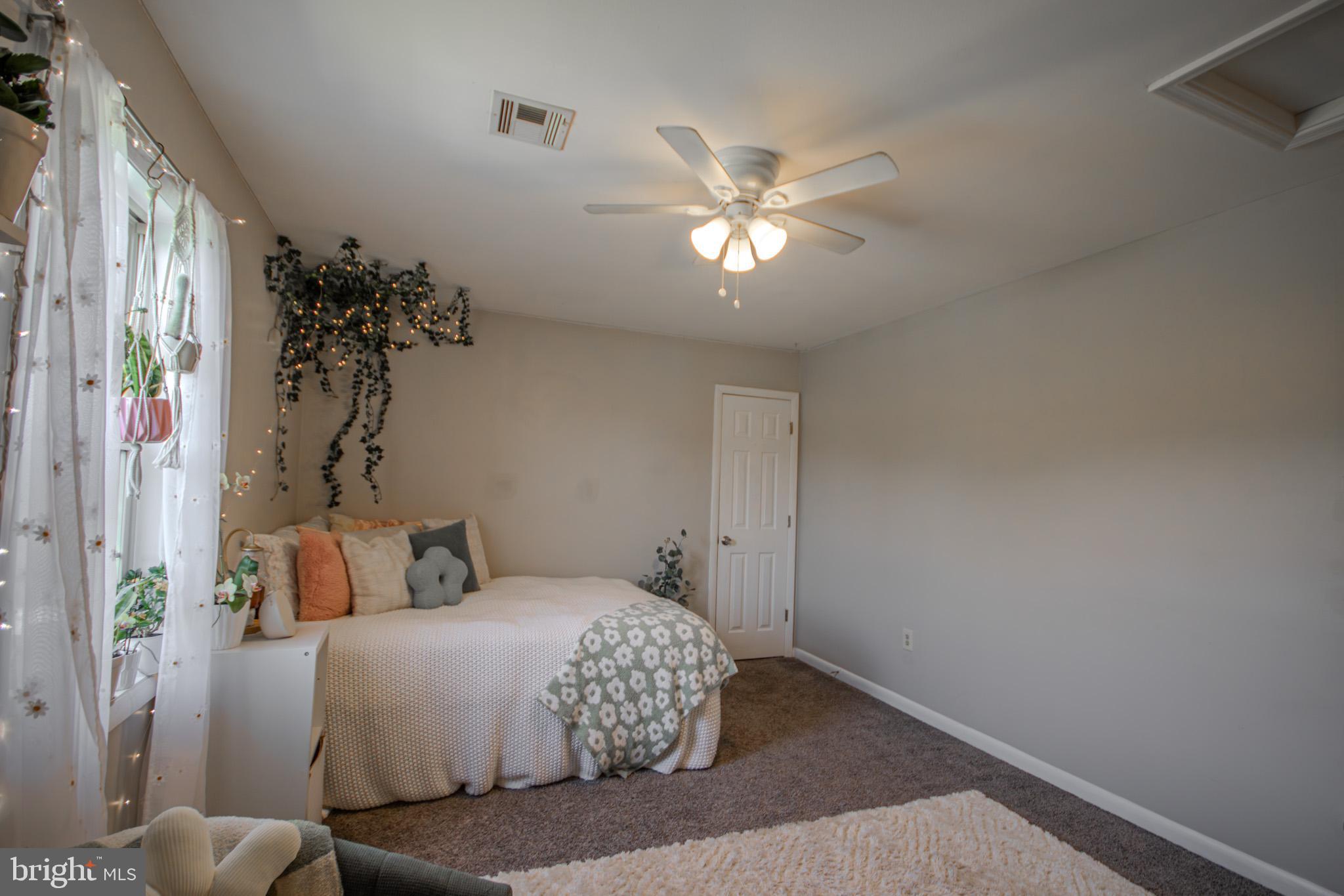 MISTY CREEK - Residential