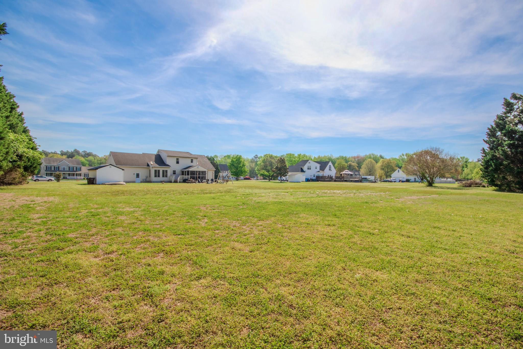 MISTY CREEK - Residential