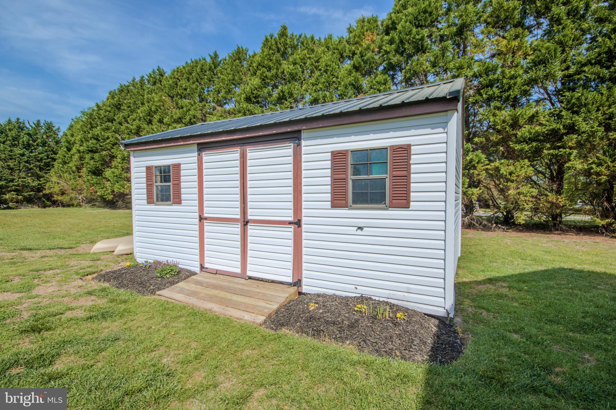 MISTY CREEK - Residential