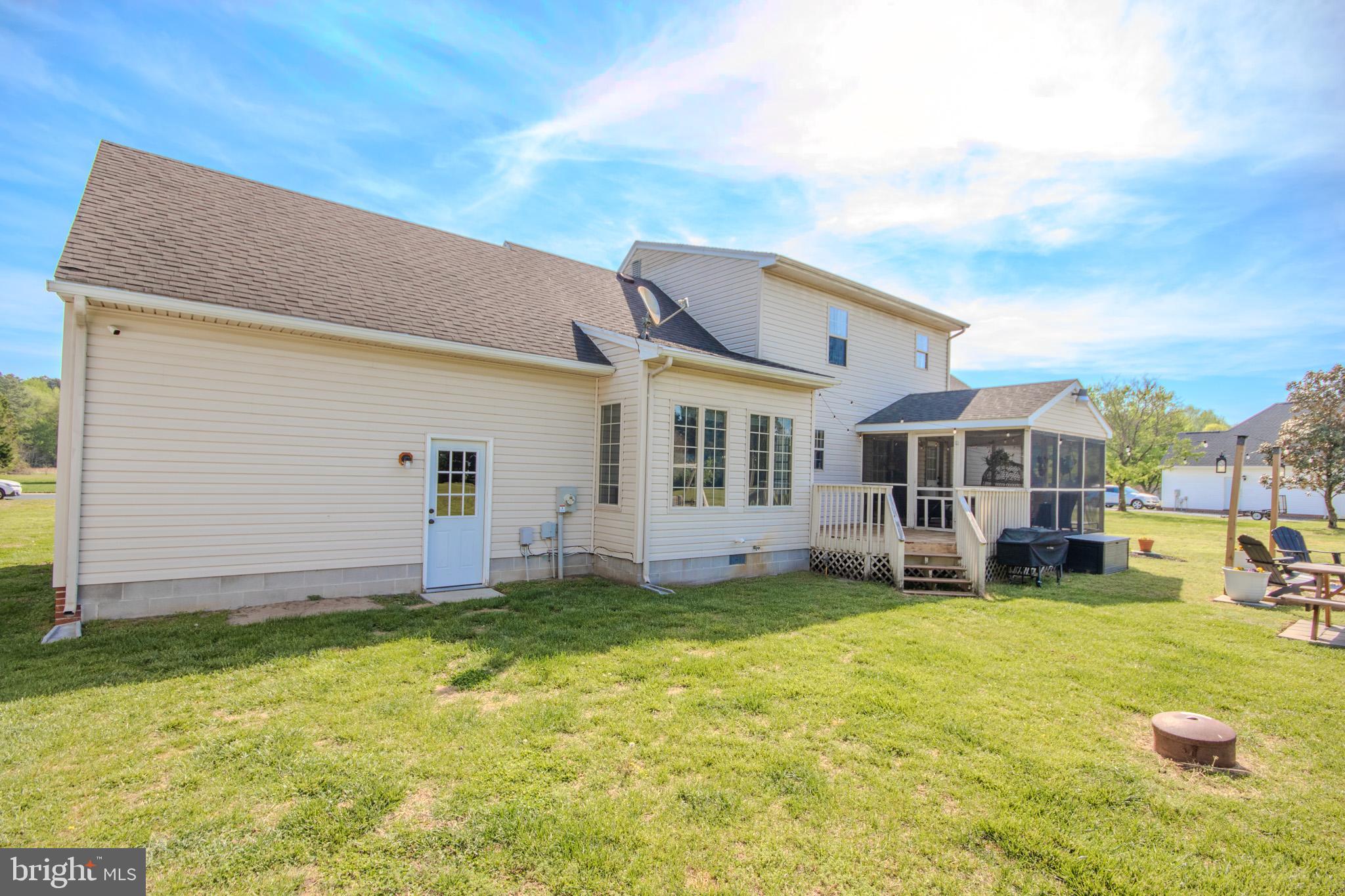 MISTY CREEK - Residential